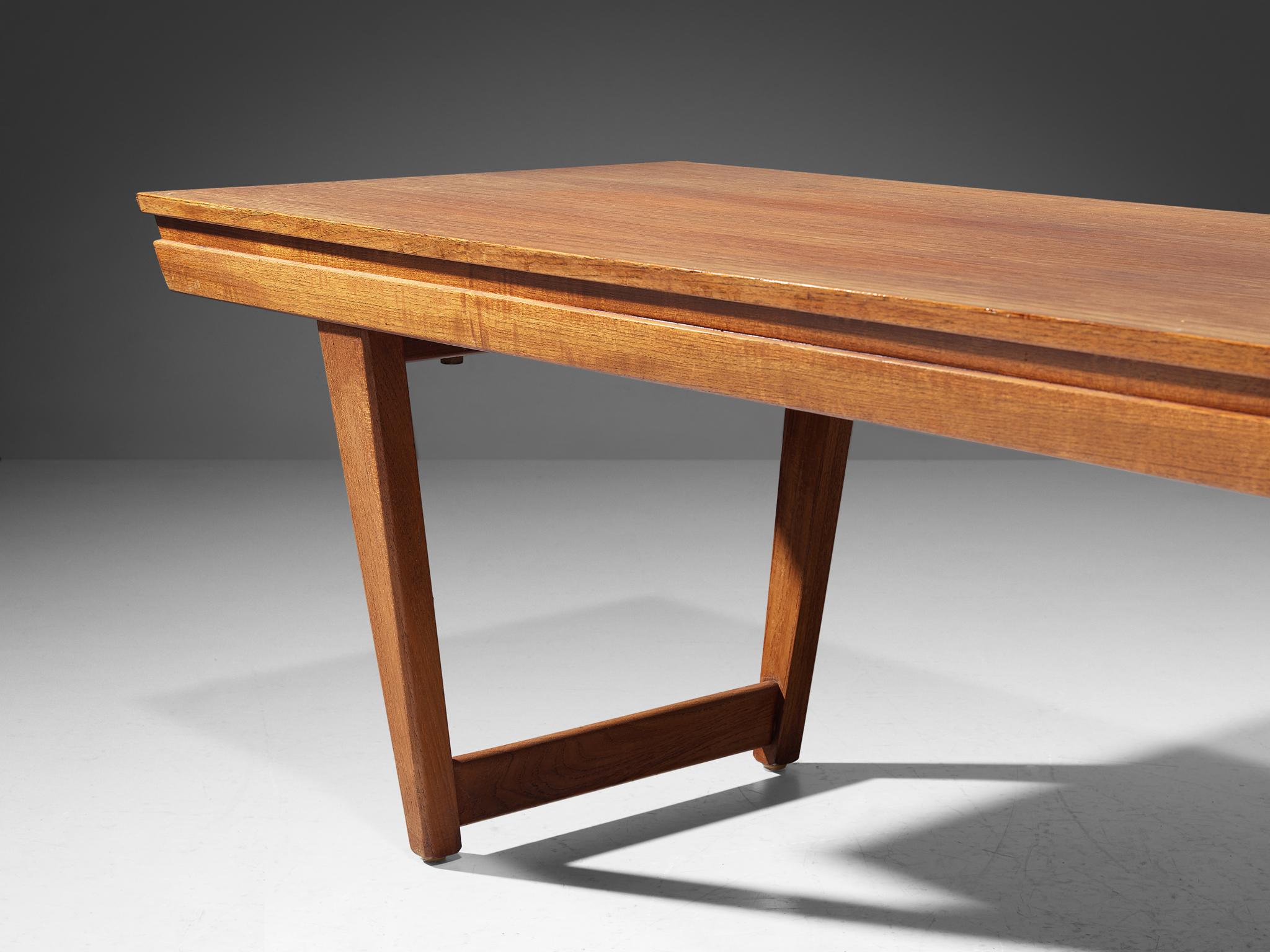 Danish Extendable Coffee Table in Teak  For Sale 1