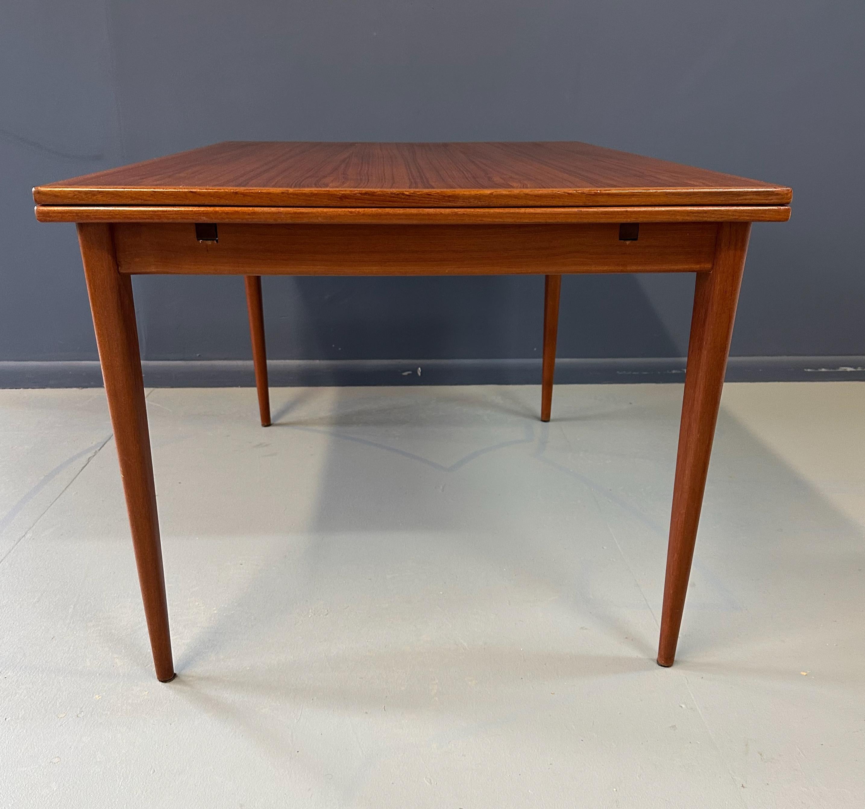 Danish Extendable Dining Table in Teak by Niels O. Møller for J.L. Møller For Sale 6