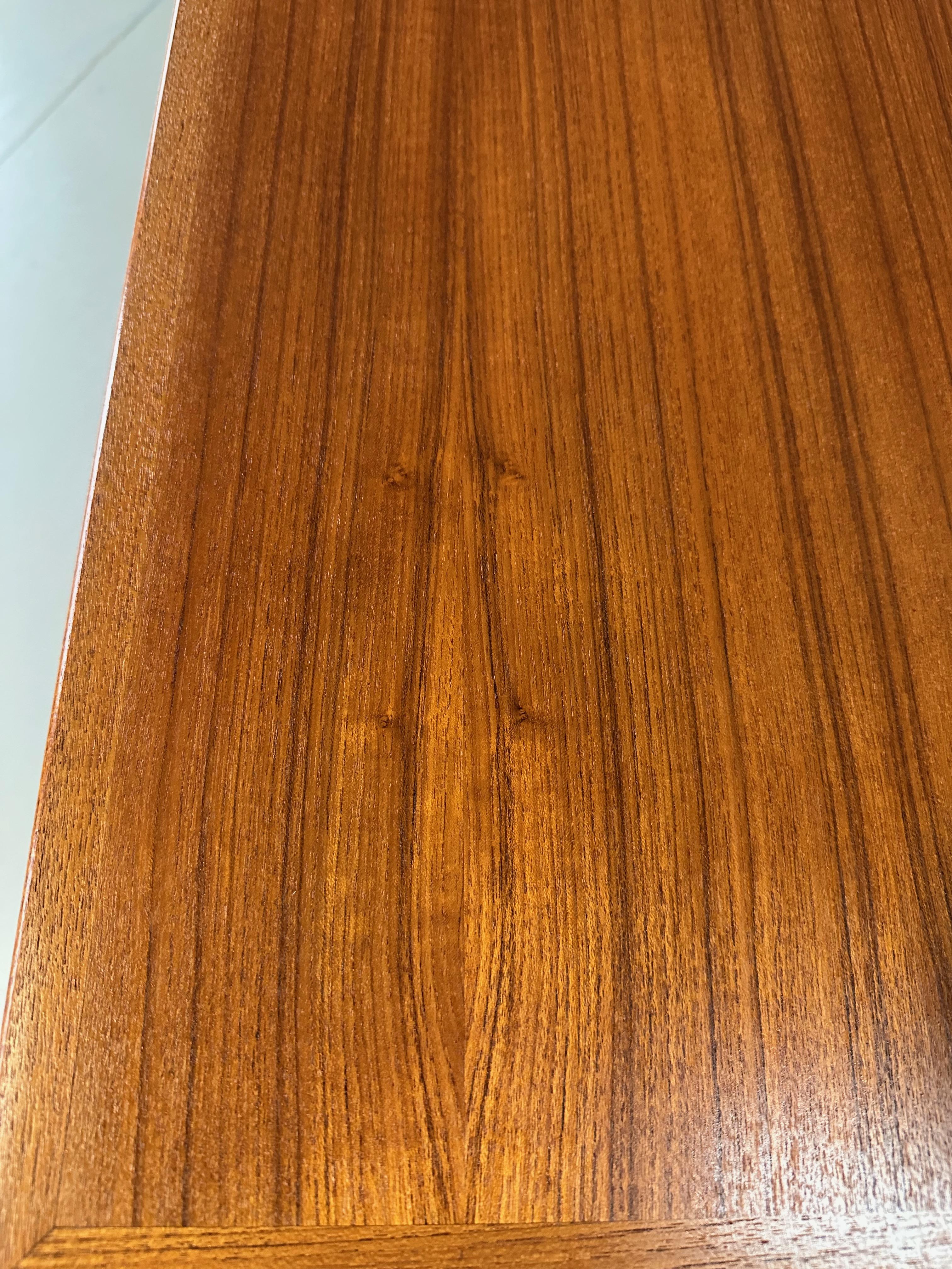 Danish Extendable Dining Table in Teak by Niels O. Møller for J.L. Møller For Sale 2