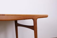 Danish Extendable Dining Table in Teak Model 217 by Arne Hovmand Olsen 1960