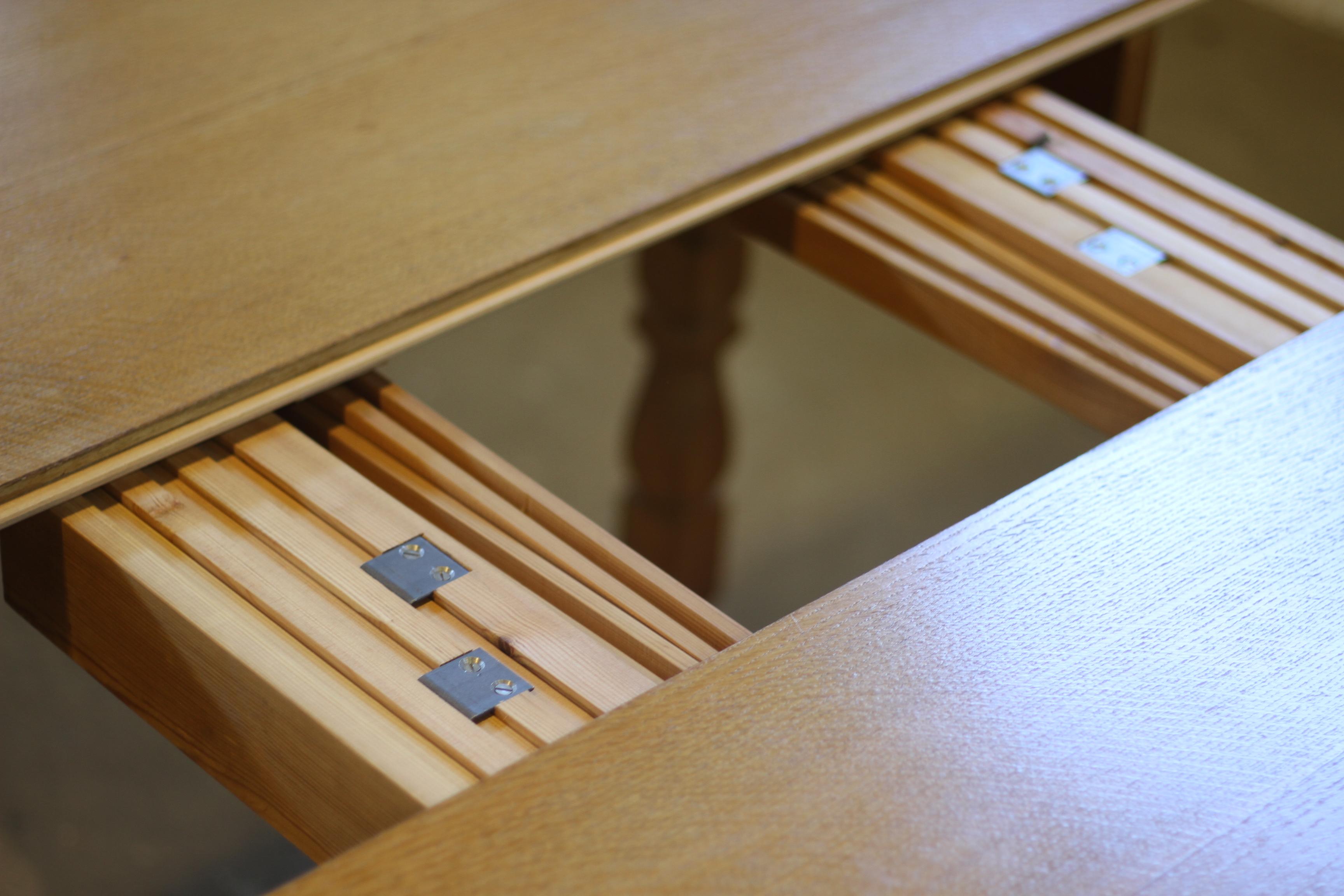Danish Extendable Dining Table with leafs in Oak style of Henning Kjærnulf, 1960 For Sale 8