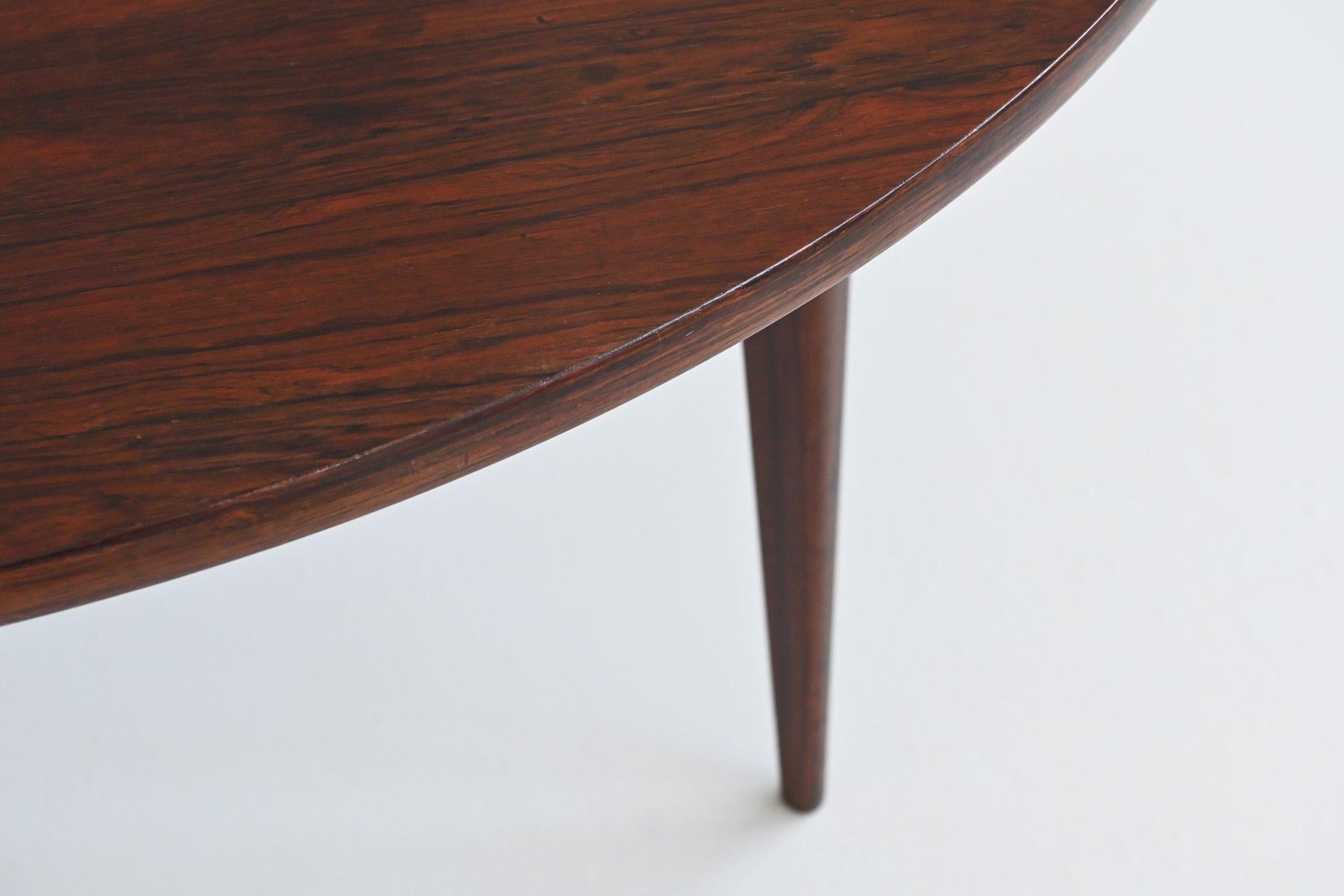 Danish extendable oval shaped dining table in rosewood Denmark 1960 8