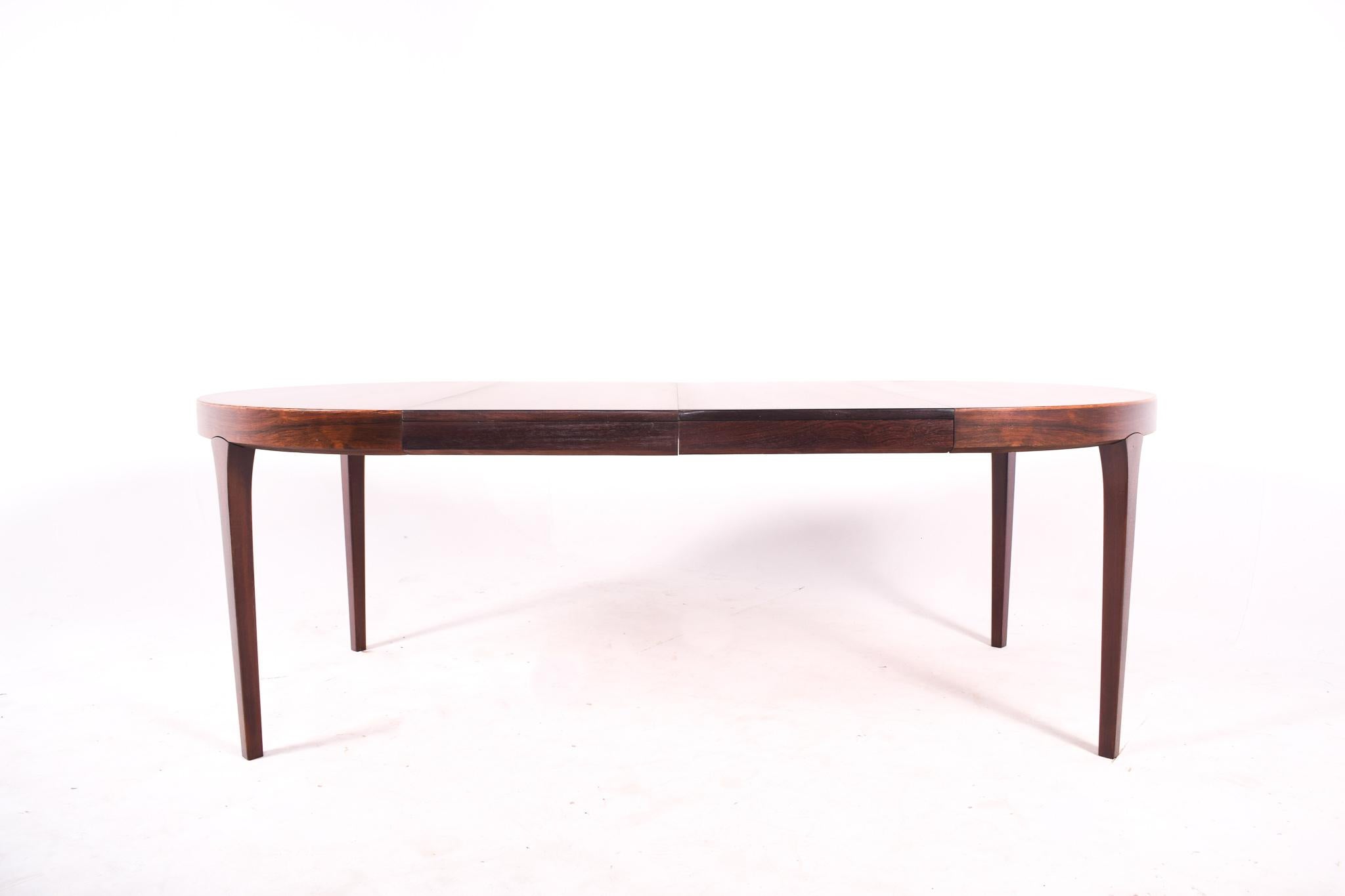 rosewood round dining table