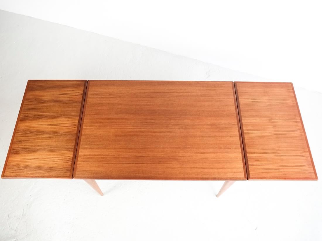 Danish Extendable Table in Teak with 2 Extensions by Møller, 1960s 3