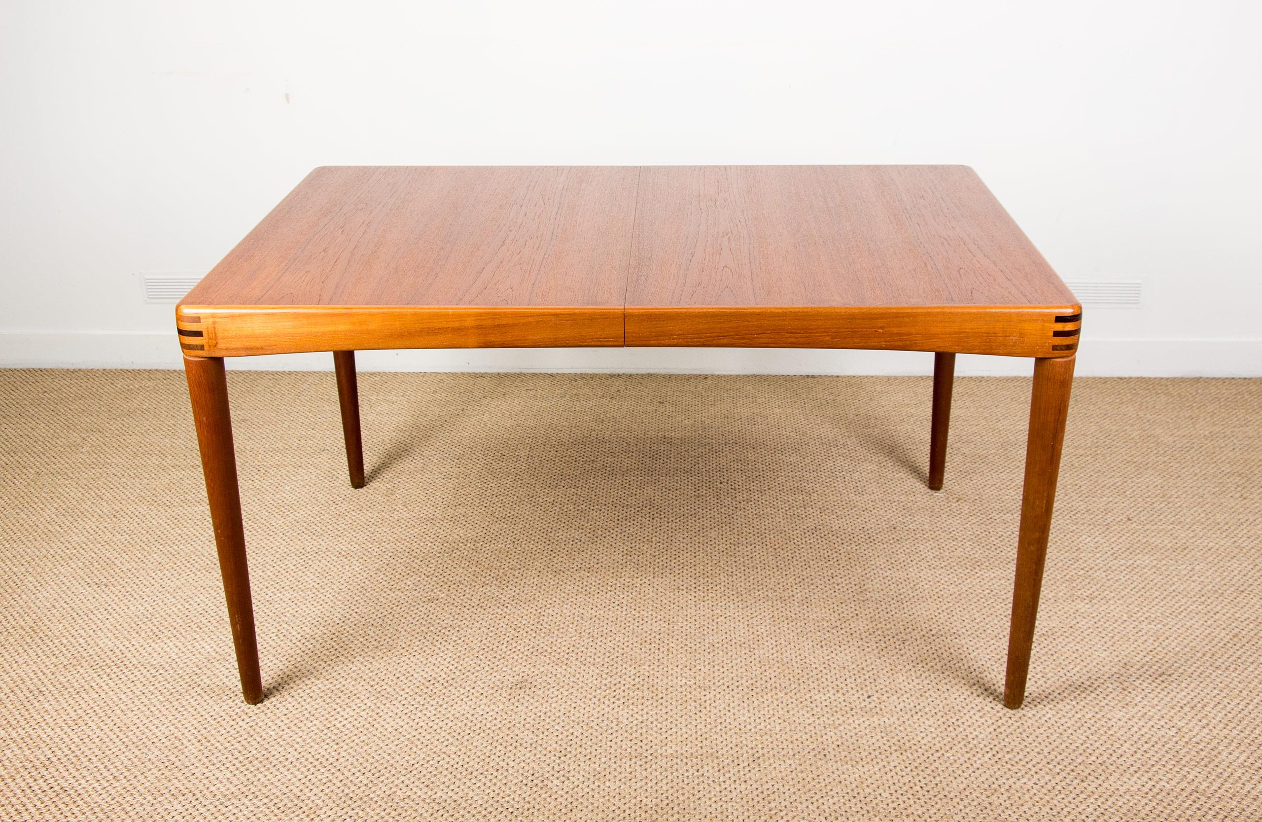 Scandinavian Modern Danish Extendable Teak Dining Table by Henry Walter Klein for Bramin. For Sale