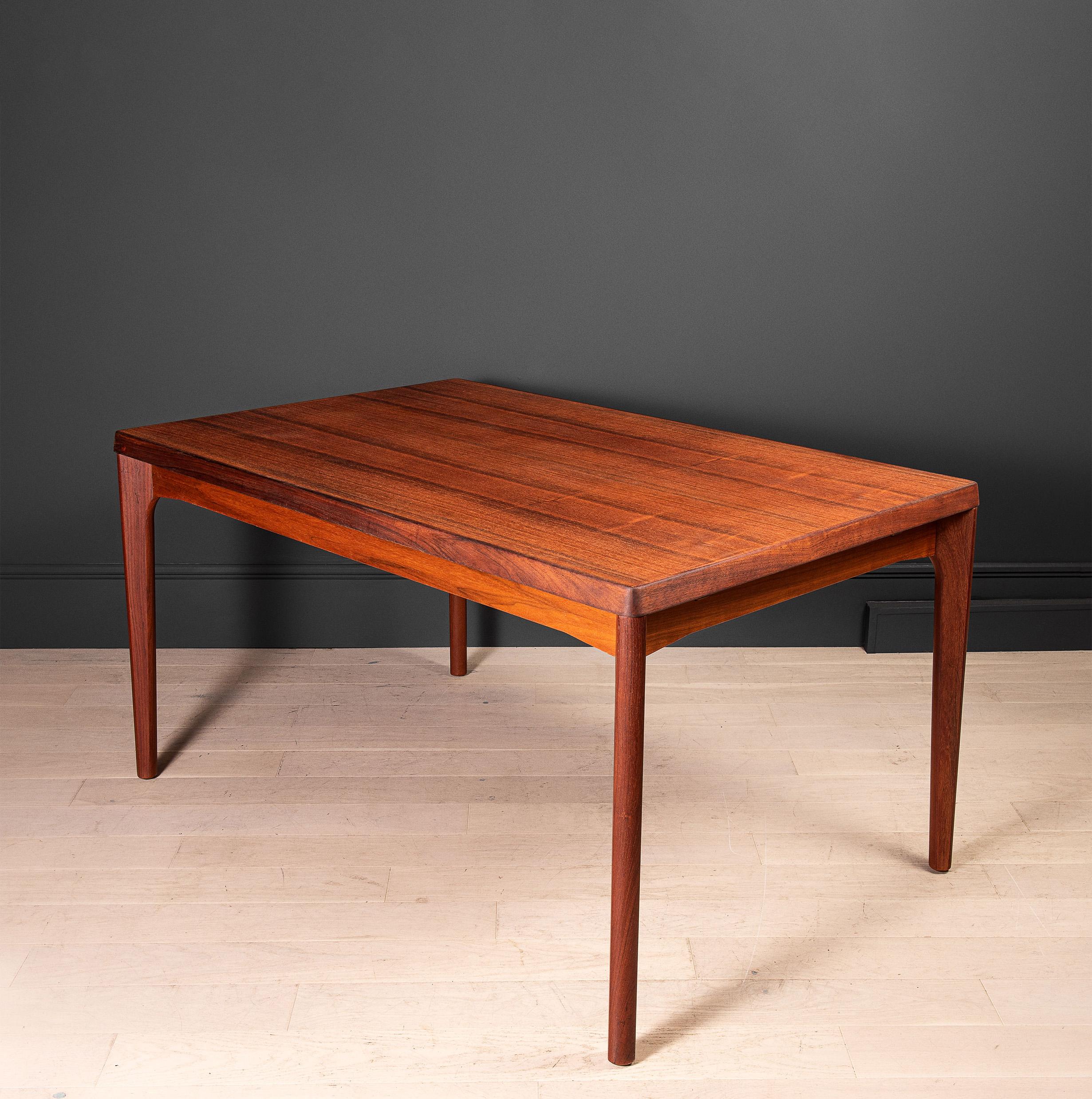 Scandinavian Modern Danish Extendable Teak Henning Kjaernulf Table For Sale