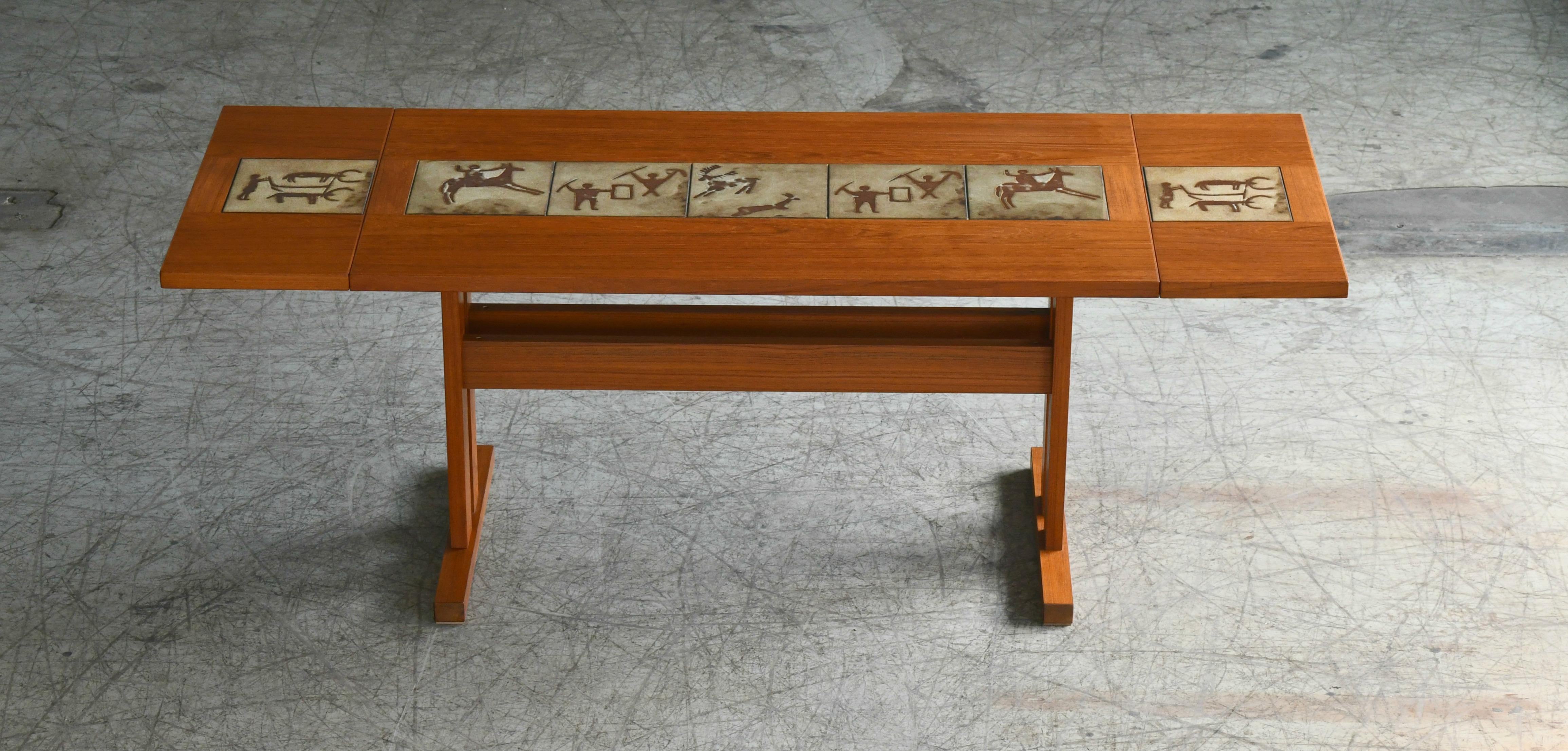 Table de salle à manger à rallonge danoise en teck avec carreaux en céramique, vers 1970 en vente 4