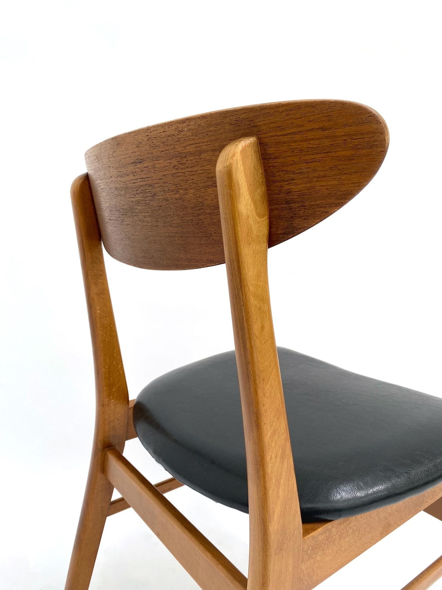 Danish Farsrup Set Of 4 Model 210 Teak & Beech Black Vinyl Dining Chairs 3