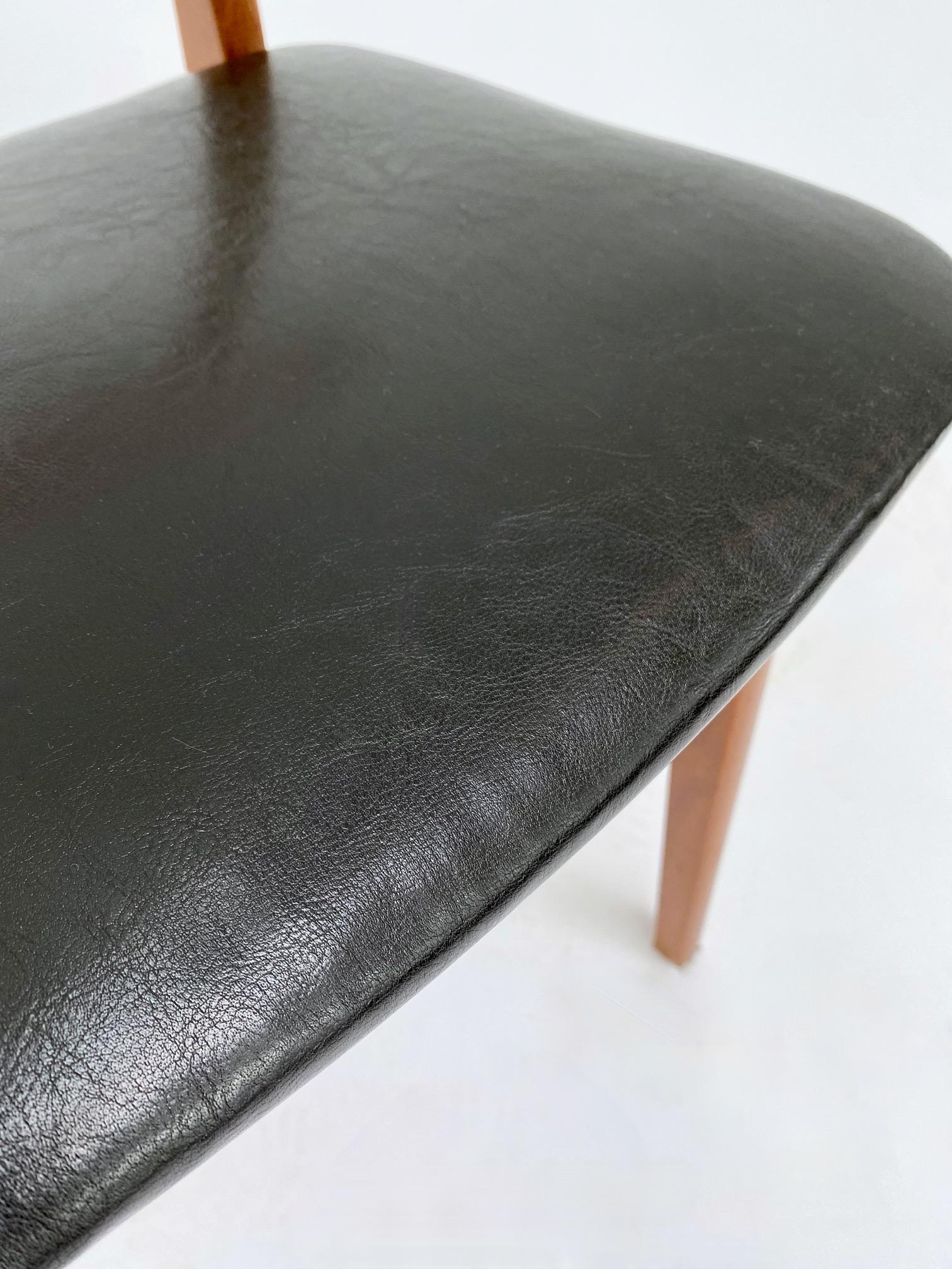 Danish Farstrup Set of 4 Teak and Black Vinyl Dining Chairs Mid Century For Sale 8