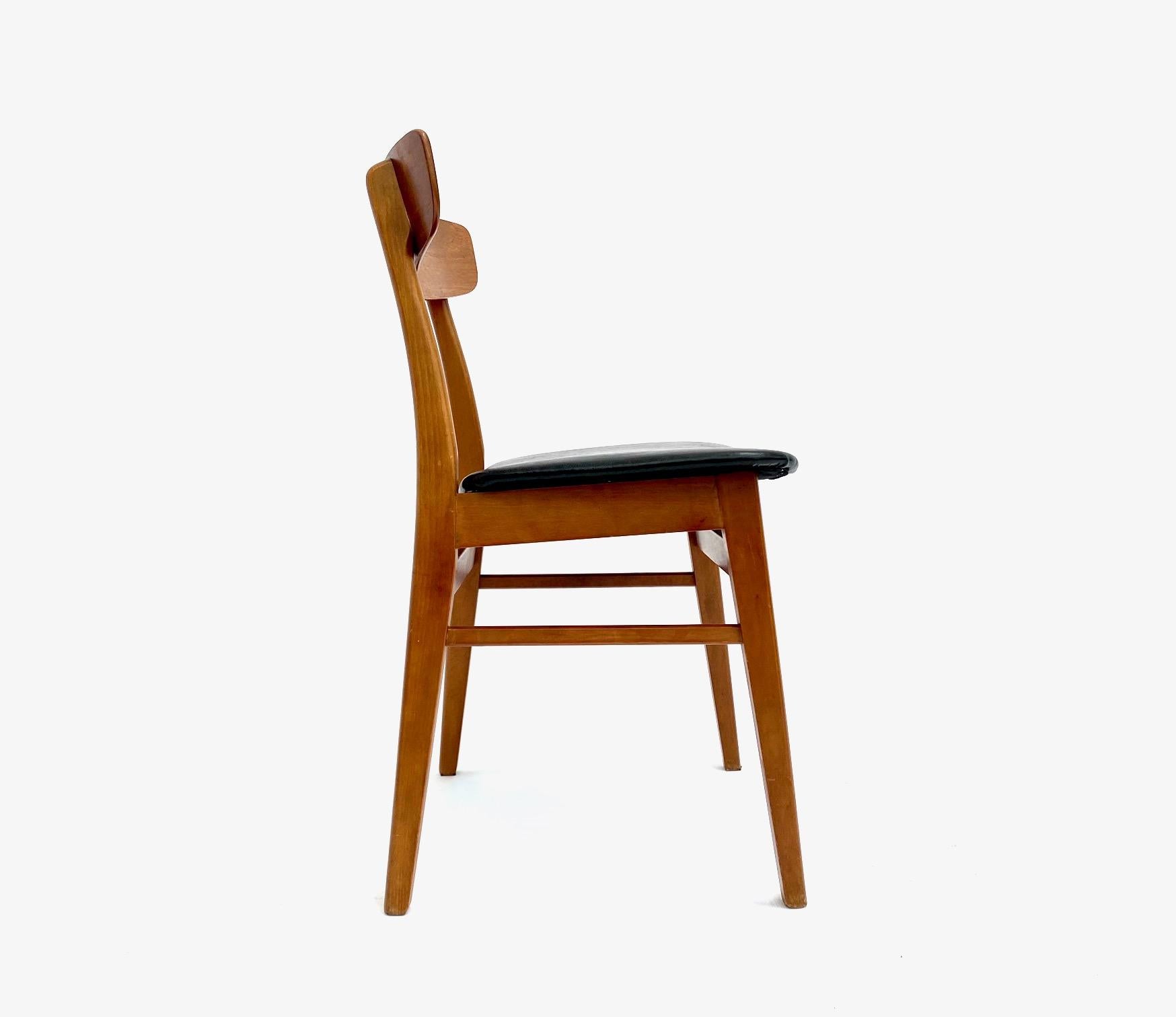 Danish Farstrup Set of 4 Teak and Black Vinyl Dining Chairs Mid Century In Excellent Condition For Sale In London, GB