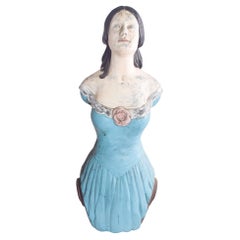Figure féminine danoise, sculpture en fibre de verre d'un navire