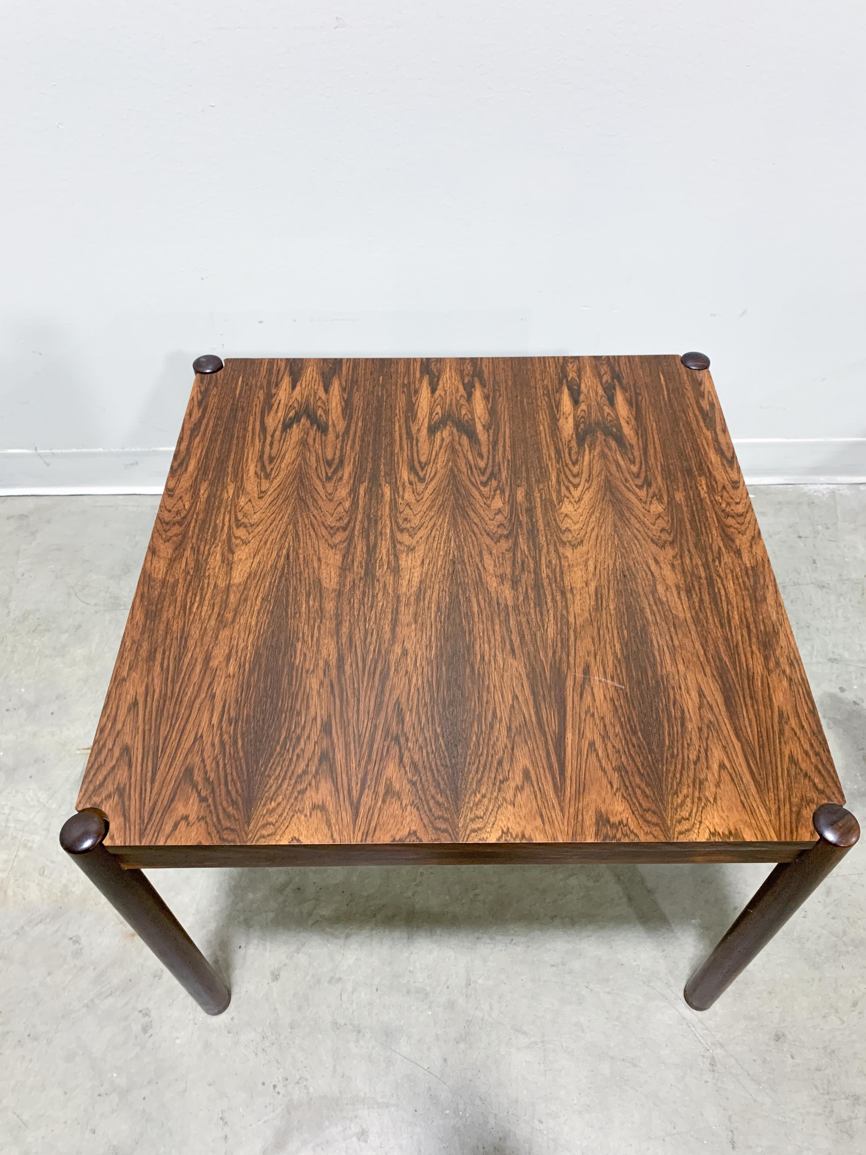 Danish Flip Top Chess Table in Rosewood In Excellent Condition In Kalamazoo, MI