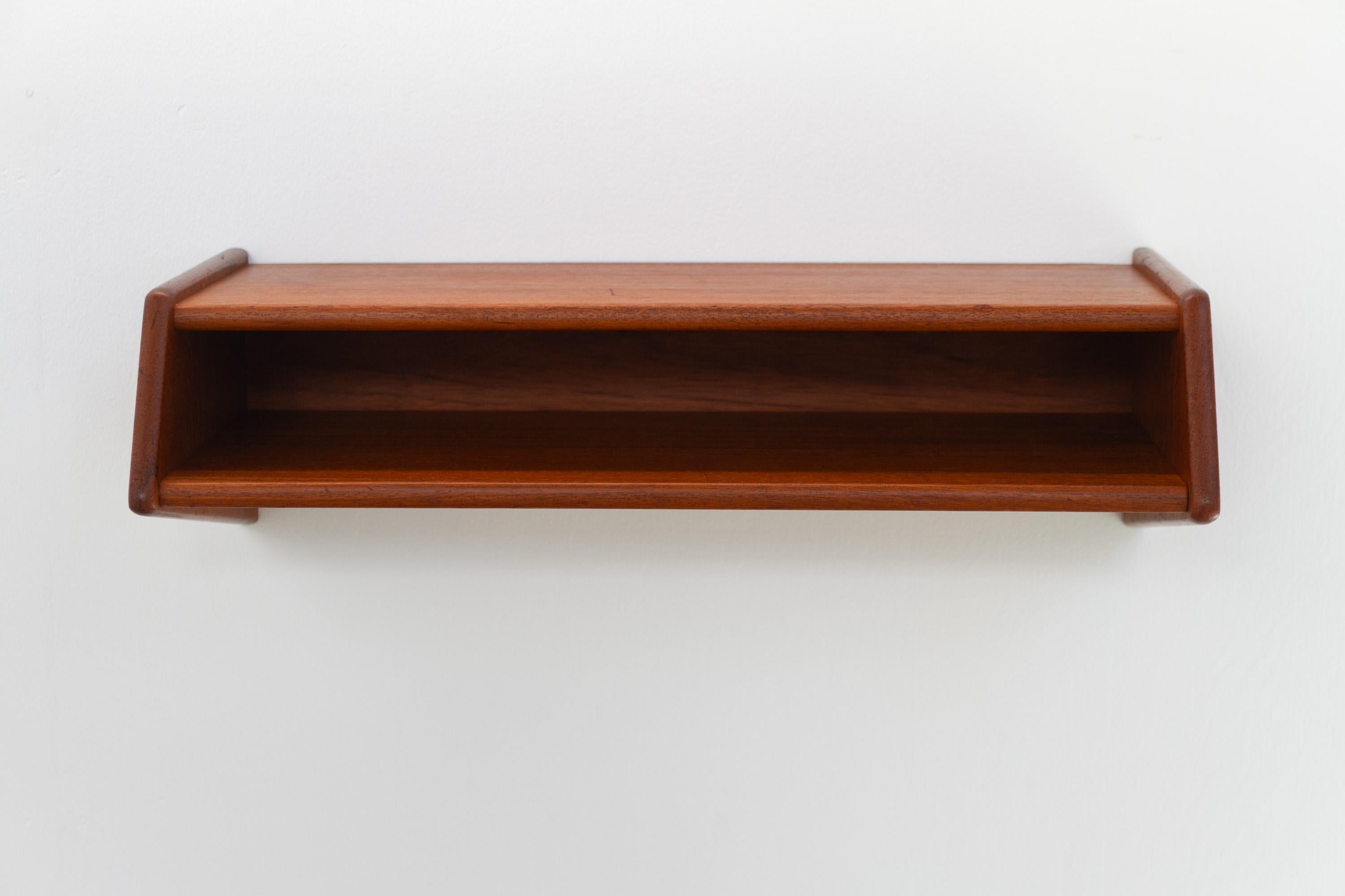 Scaffale galleggiante danese in teak di Kai Kristiansen per Aksel Kjersgaard, 1960. in vendita 5