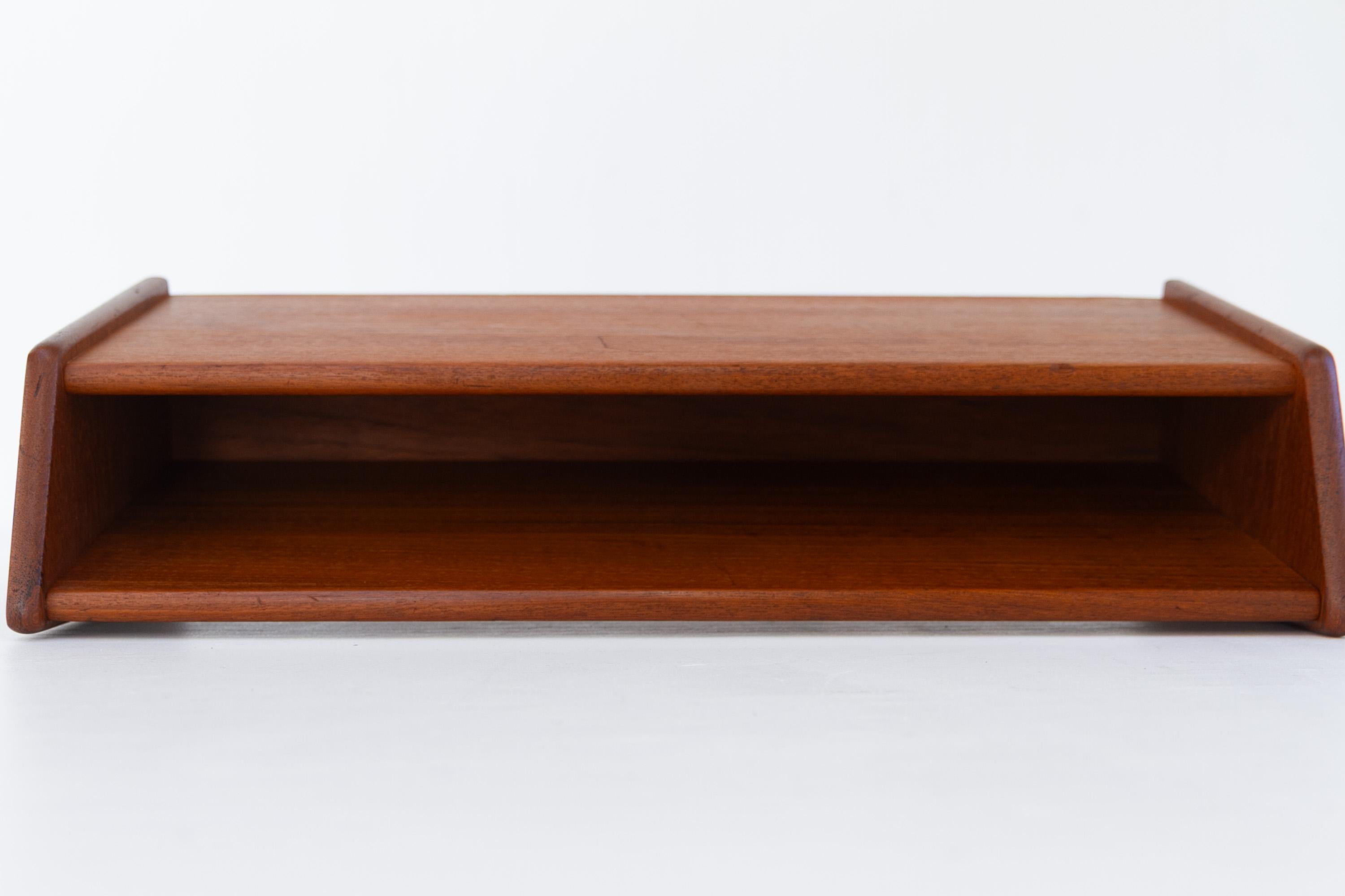 Scaffale galleggiante danese in teak di Kai Kristiansen per Aksel Kjersgaard, 1960. in vendita 1