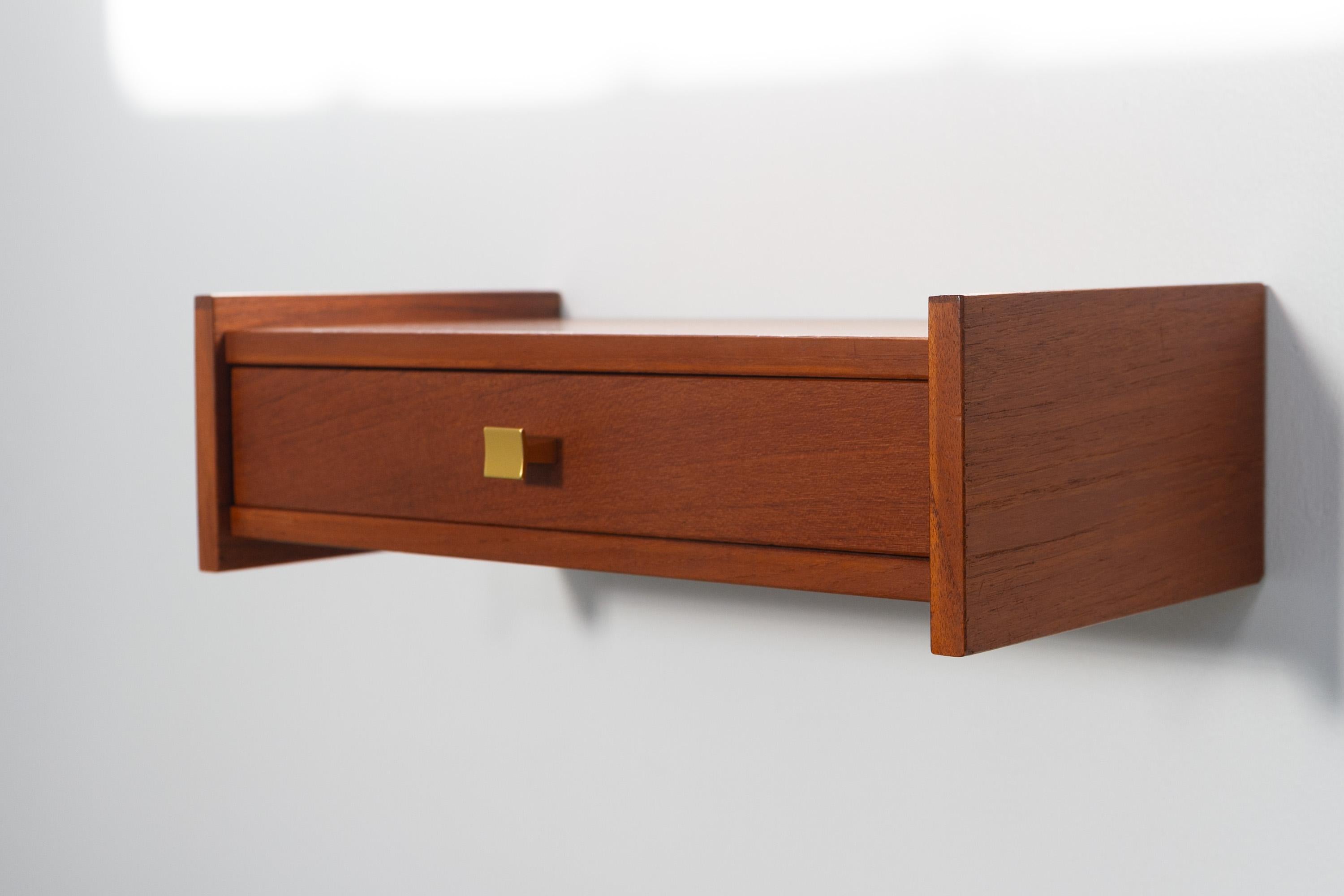 Danish Floating Teak Shelf with Drawer, 1960s. For Sale 3