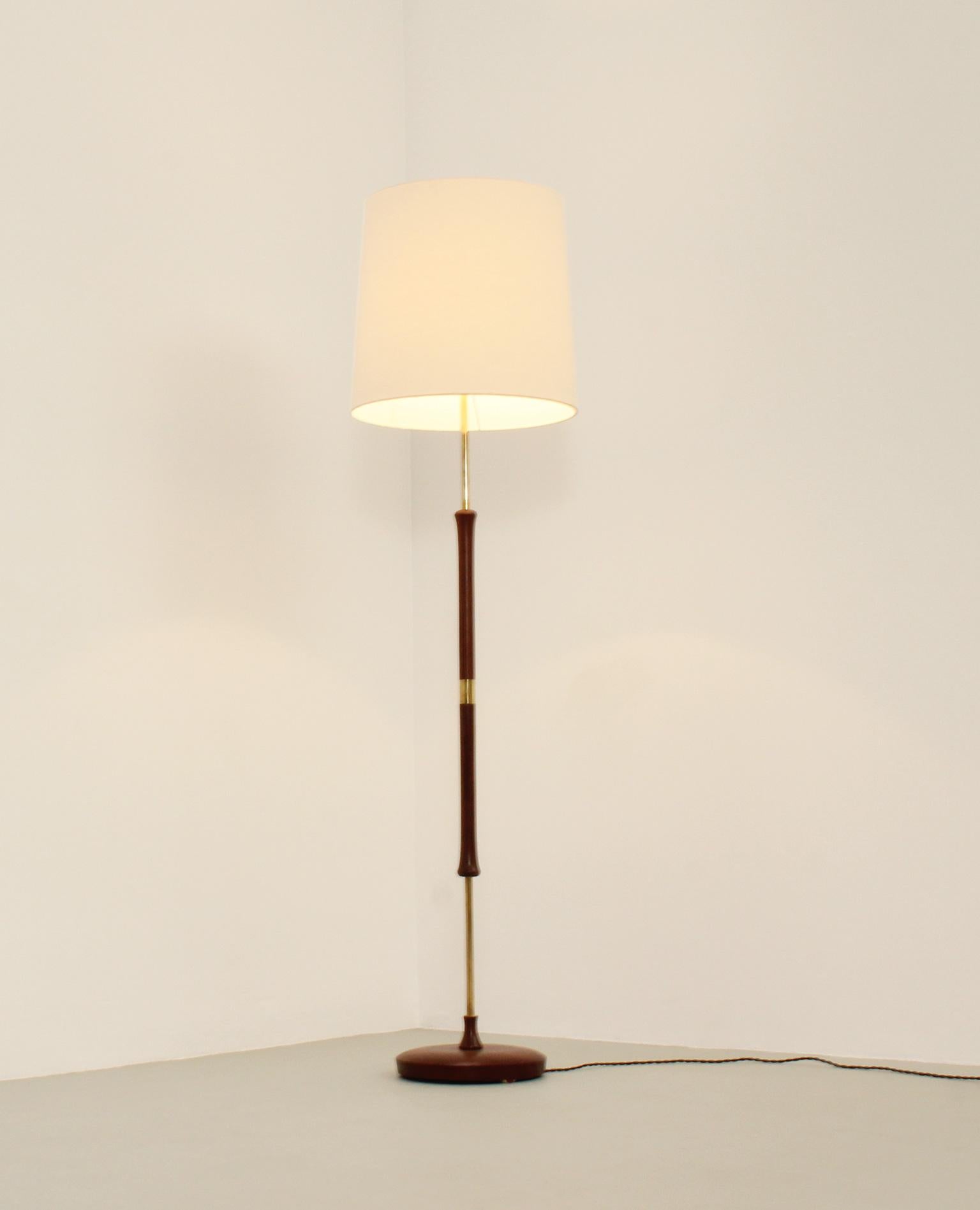 Danish Floor Lamp in Teak Wood and Brass, 1950's 3