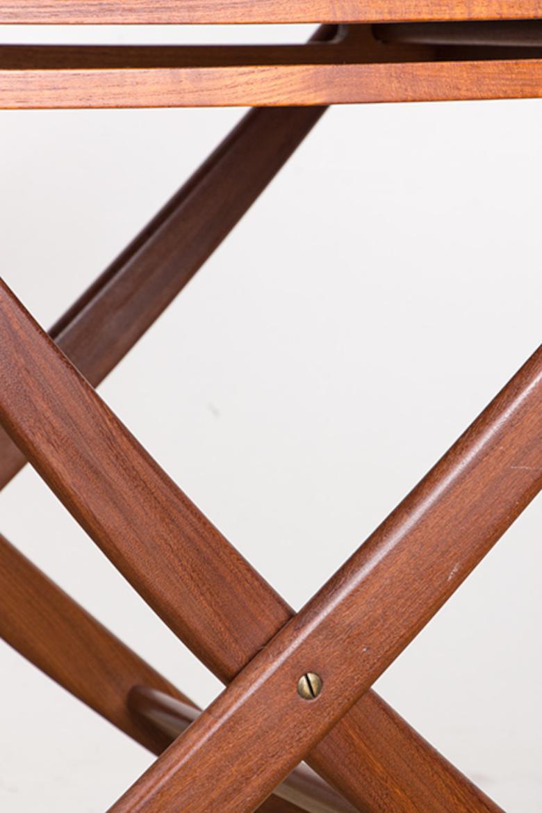 Danish folding teak rolling table by Svend Aage Madsen for Illums Bolhigus 1960. For Sale 10