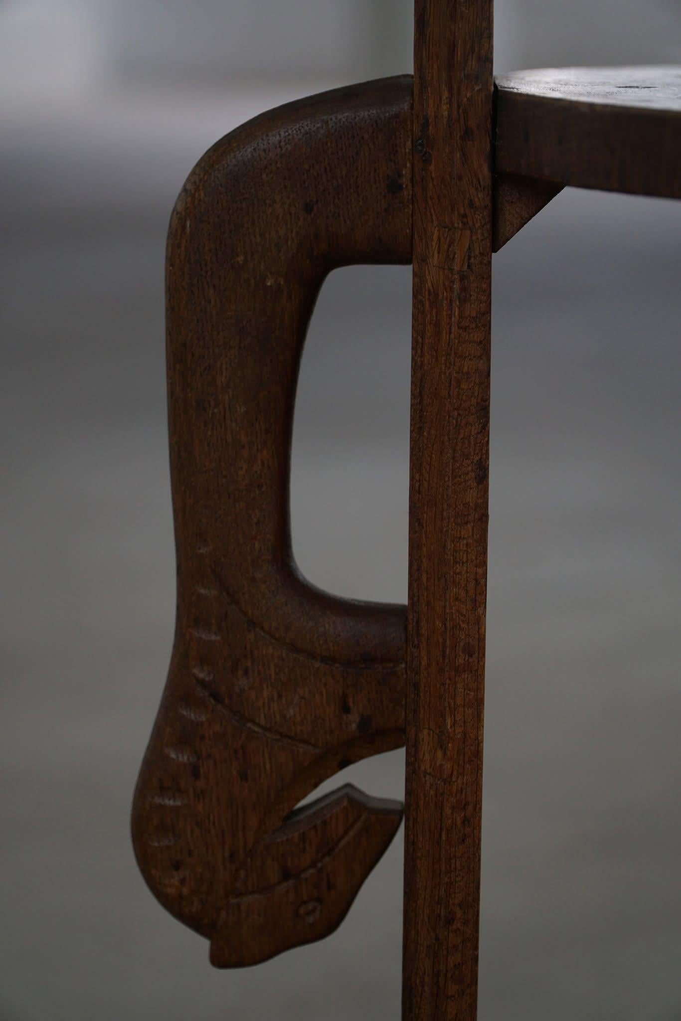 Primitivo Danish Folk Art Side Table in Solid Oak, Wabi Sabi Style, Early 19th Century in vendita