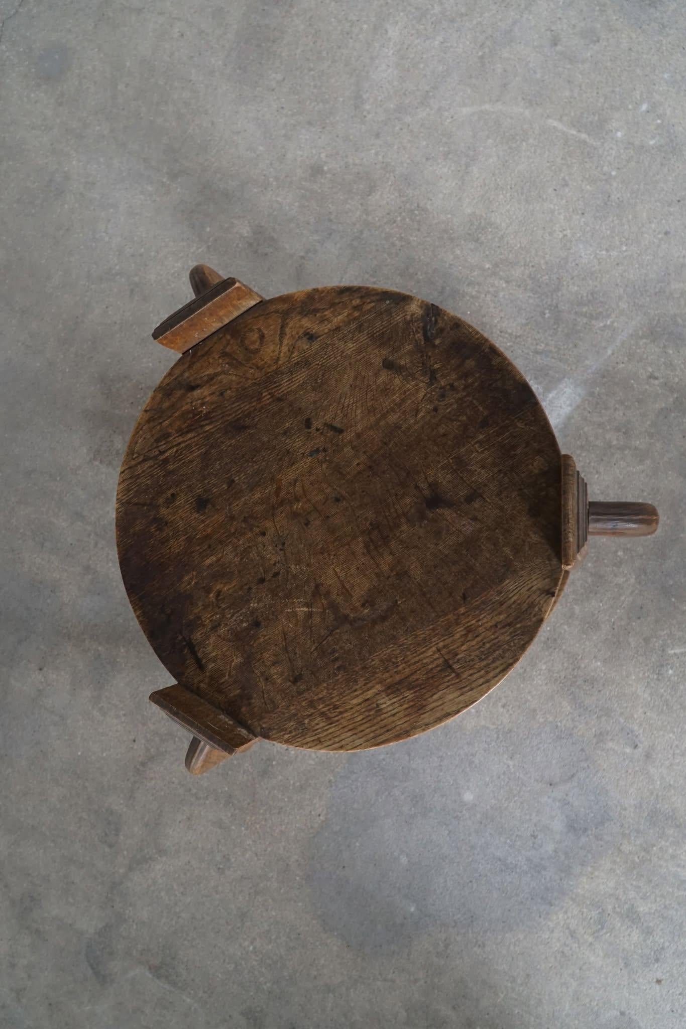 Inizio XX secolo Danish Folk Art Side Table in Solid Oak, Wabi Sabi Style, Early 19th Century in vendita