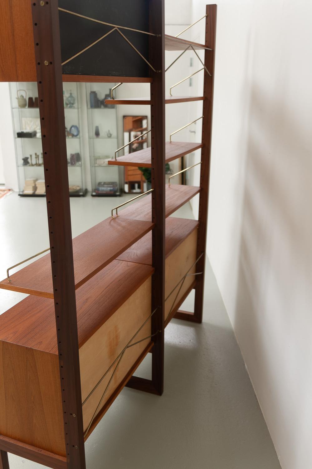 Danish Freestanding Teak Wall Unit by Poul Cadovius for Cado, 1960s. 8