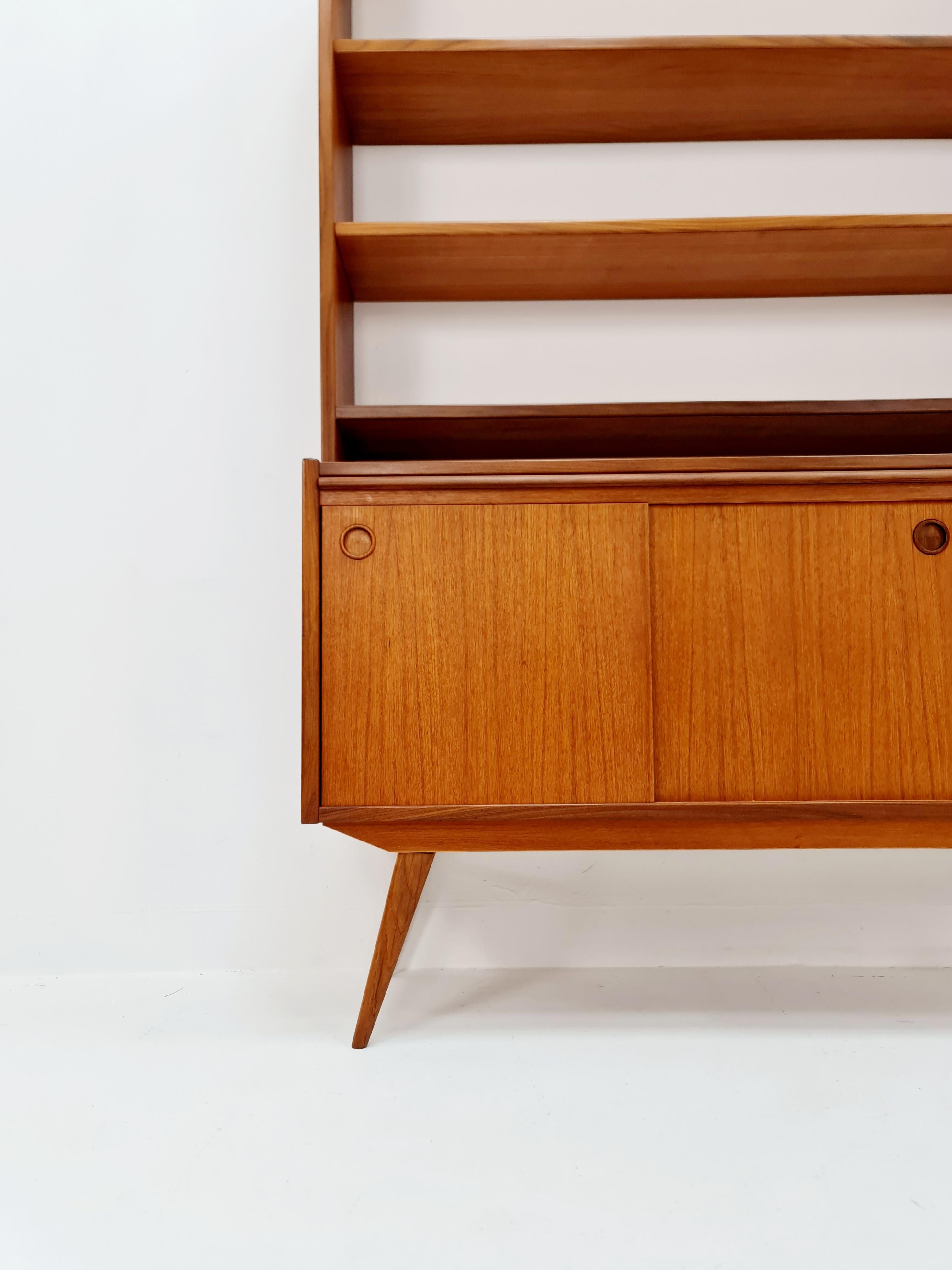 Dänisches freistehendes Vintage-Bücherregalsystem/Bücherregal aus Teakholz von Bengt Ruda, 1960 (Moderne der Mitte des Jahrhunderts) im Angebot