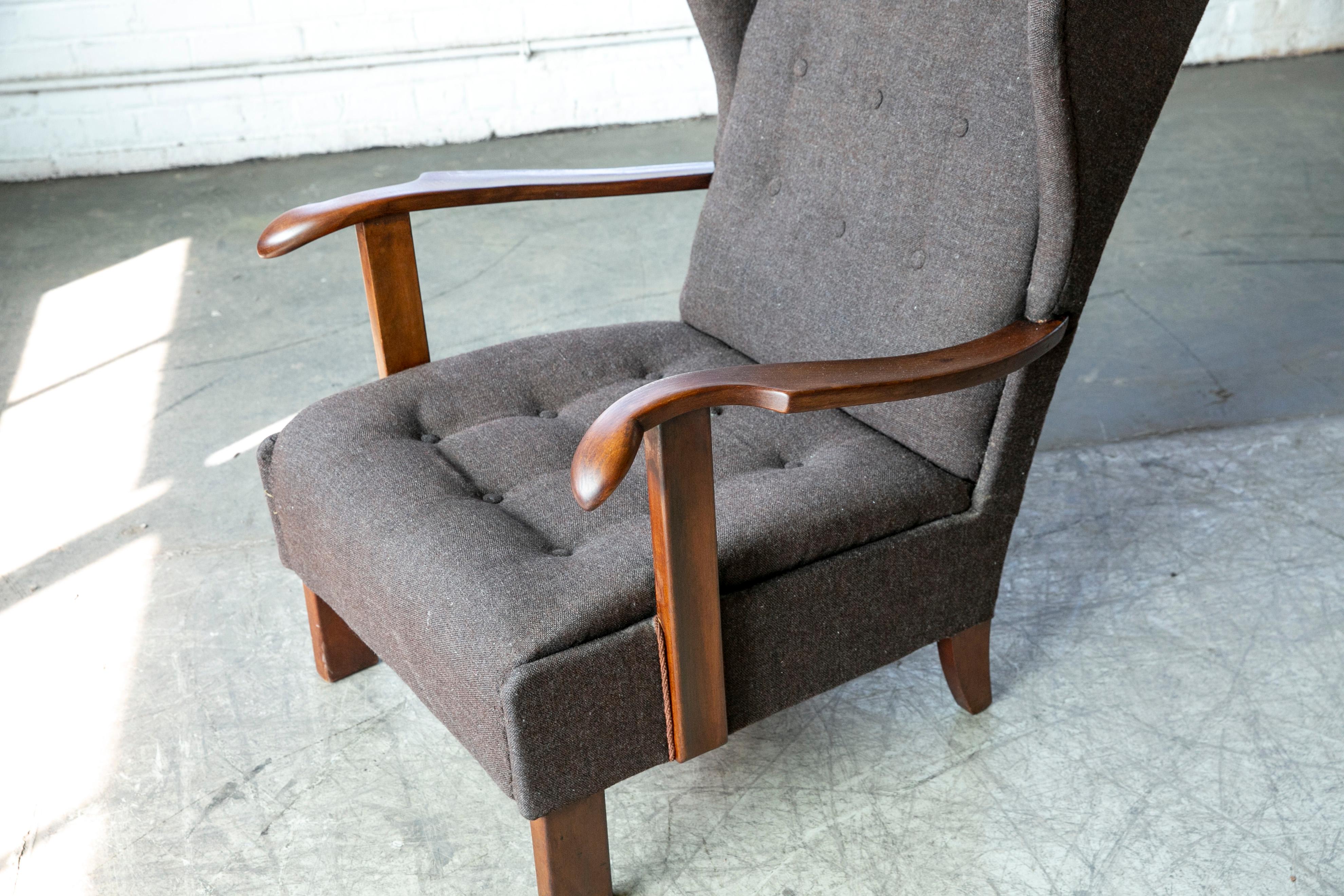 Danish Fritz Hansen Model 1582 Wingback Lounge Chair from the 1940's 3