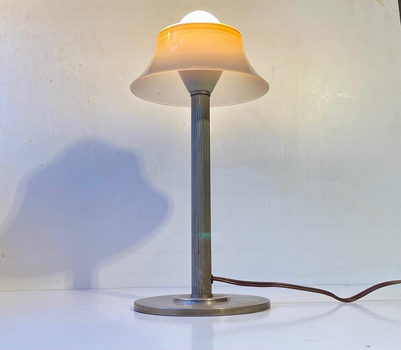 Danish Functionalist Table Lamp from Fog & Mørup, 1930s In Good Condition For Sale In Esbjerg, DK