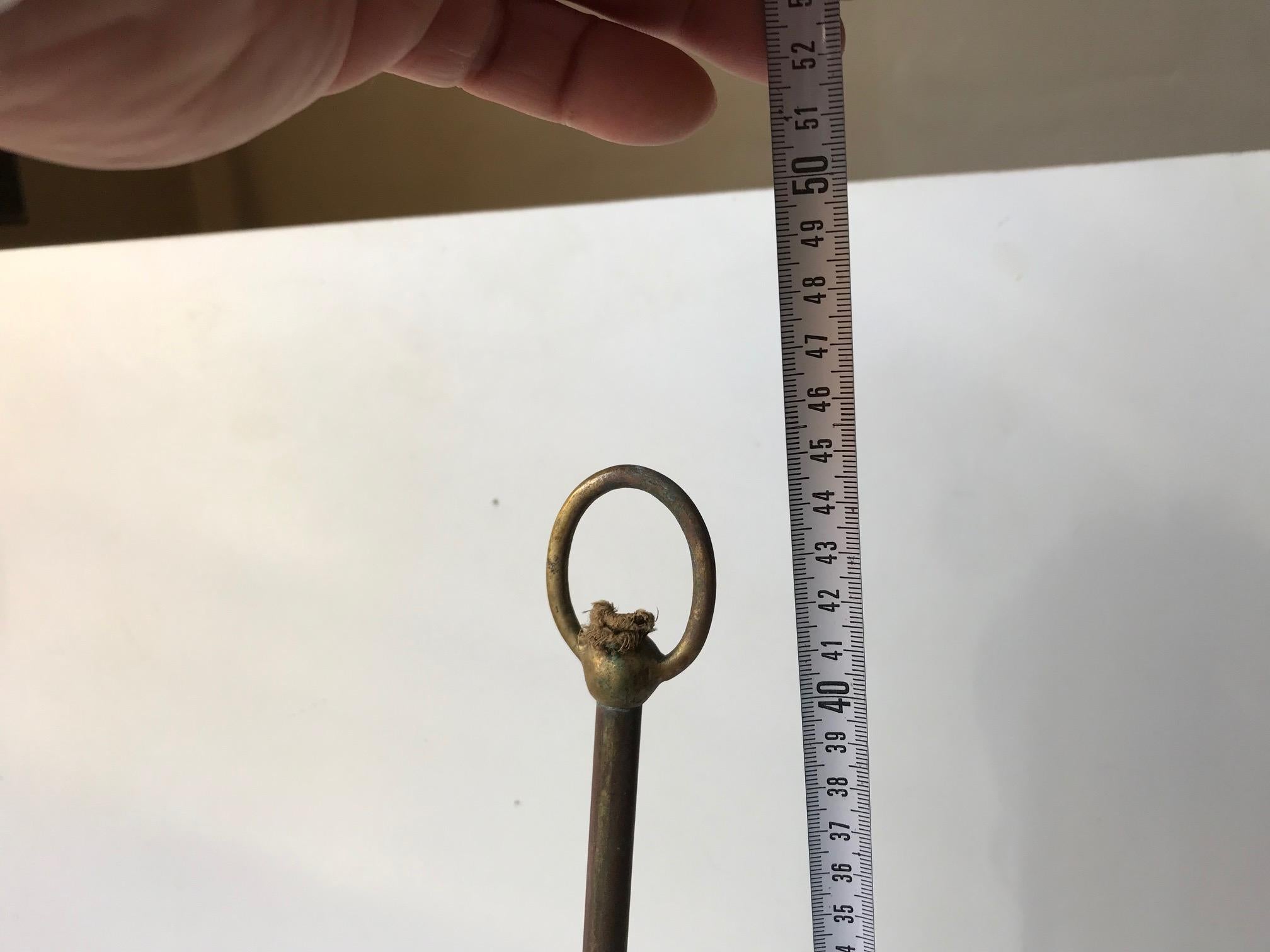 Lampada a sospensione Funkis danese in vetro opalino pastello e ottone, anni '40 in vendita 3