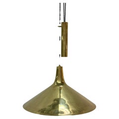 Suspension danoise en laiton Fusijama de Th. Valenti 1960