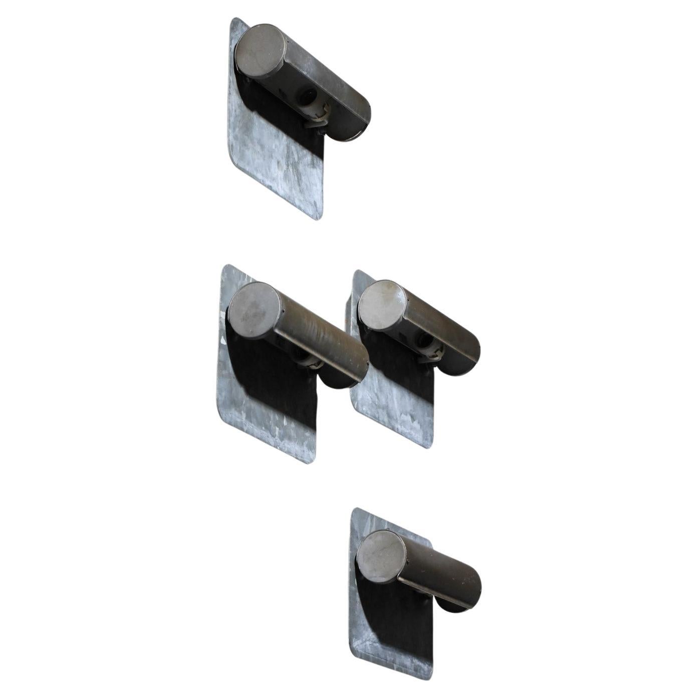 Dänische Wandleuchten aus verzinktem Stahl aus den 1970er Jahren von Lyfa im Angebot