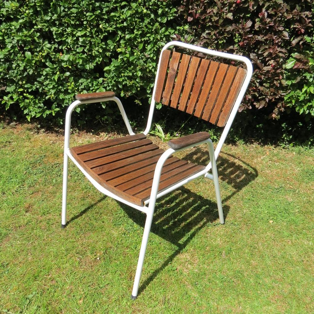 Danish Garden Table and 5 Stacking Chairs by Daneline 3