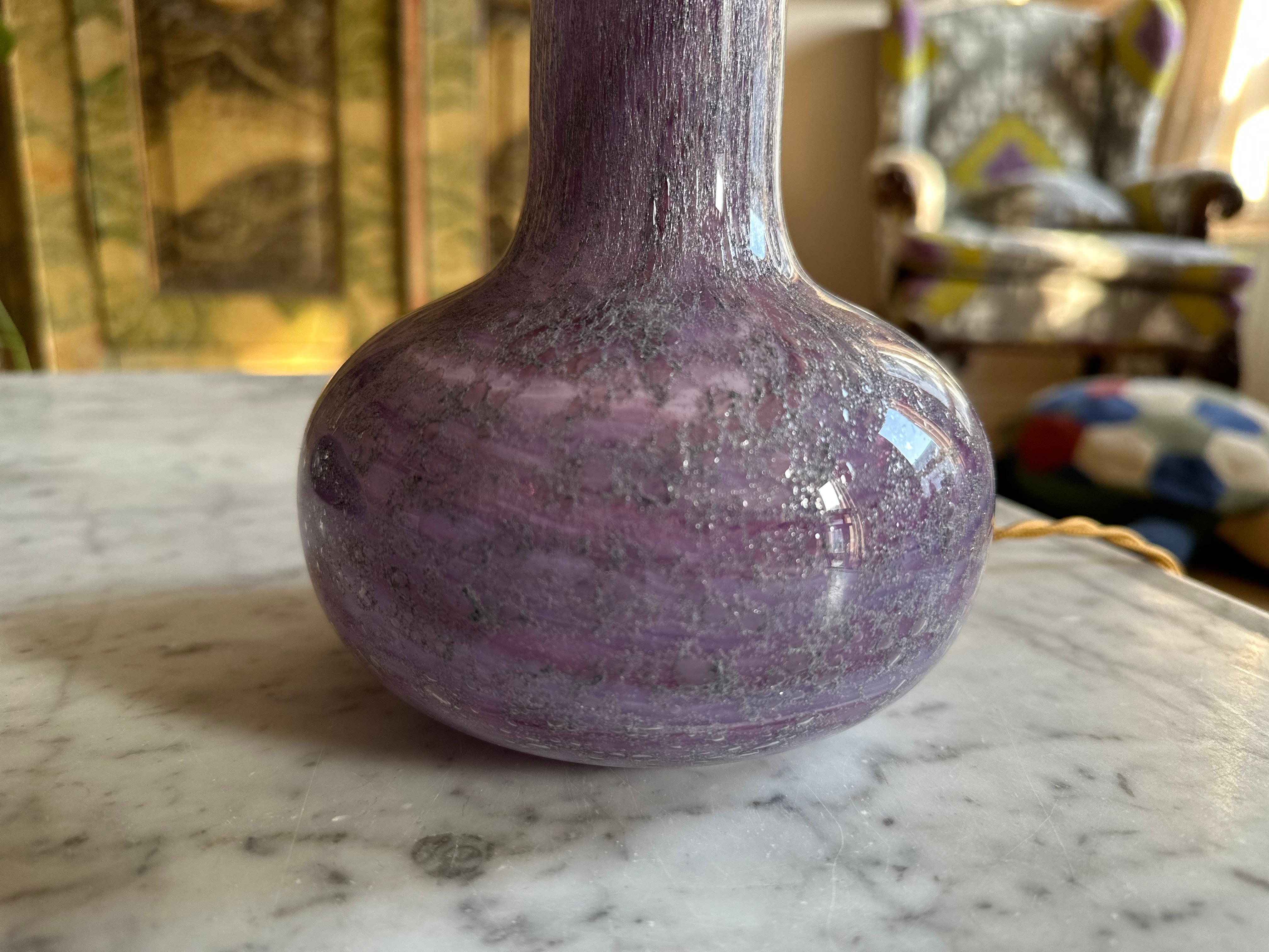 Velours Lampe de table danoise en verre - Holmegaard, Troll 2 par Sidse Werner, années 1970/80 en vente