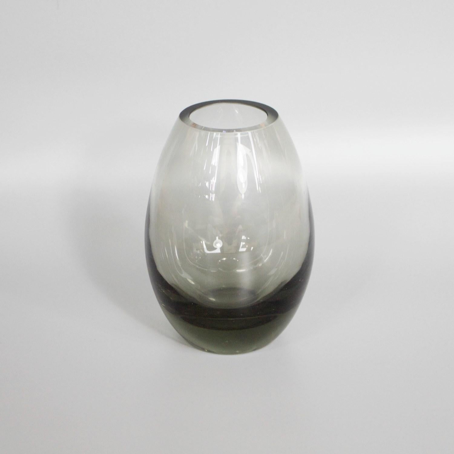 holmegaard glass vase