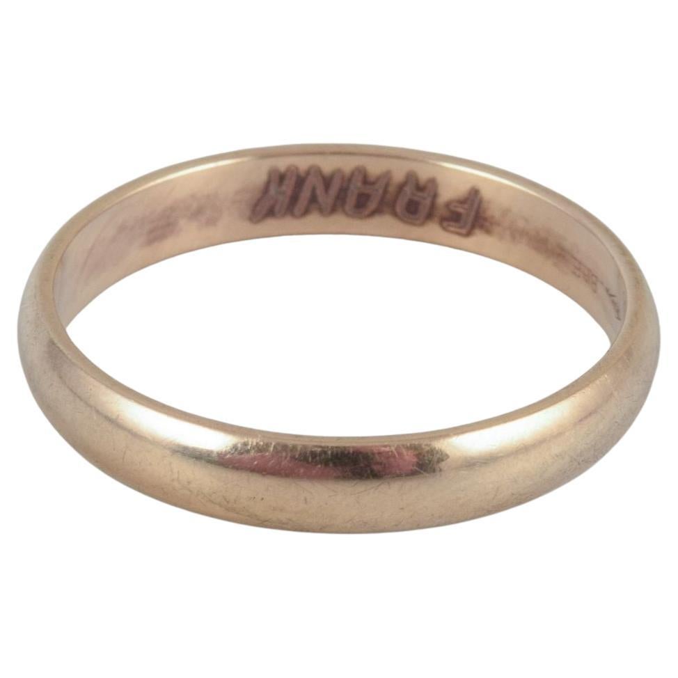 Orfebre danés. Anillo de oro de alianza de 14 quilates. Diseño clásico y elegante.