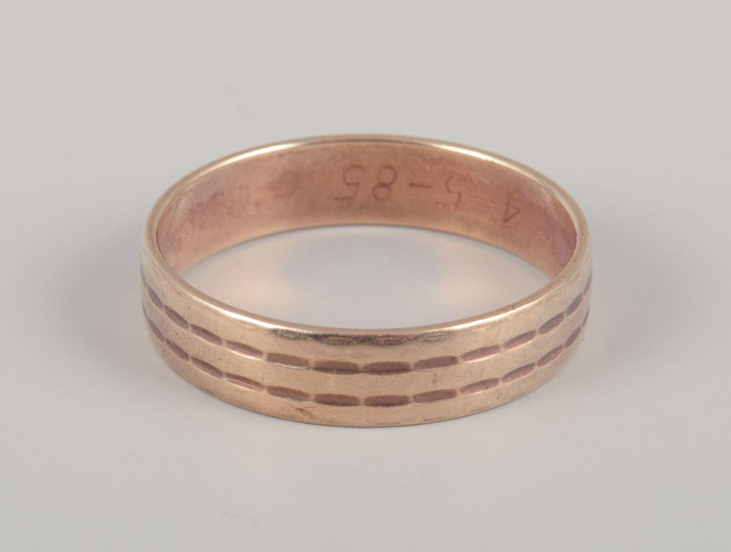 PRE-OWNED GOODS ARE EXEMPT FROM IMPORT TARIFFS FOR U.S., UK, AUSTRALIAN & CANADIAN CUSTOMERS.   
THEREFORE, NO IMPORT TARIFFS WILL BE APPLICABLE TO YOUR PURCHASE. 

Danish goldsmith. 14 karat alliance gold ring. Classic and sleek design.
Hallmarked