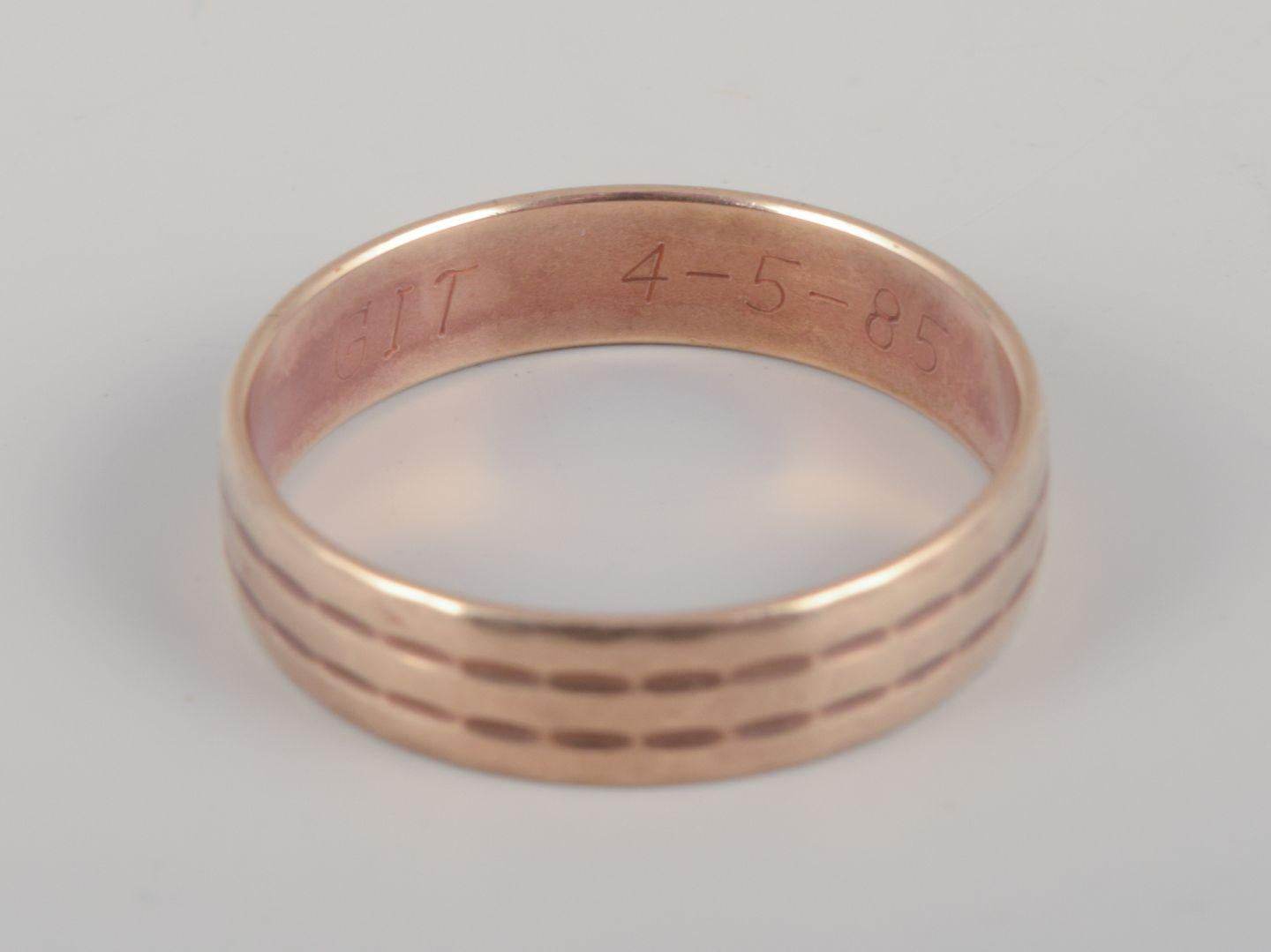 Women's or Men's Danish goldsmith. 14 karat alliance gold ring. Classic and sleek design. For Sale