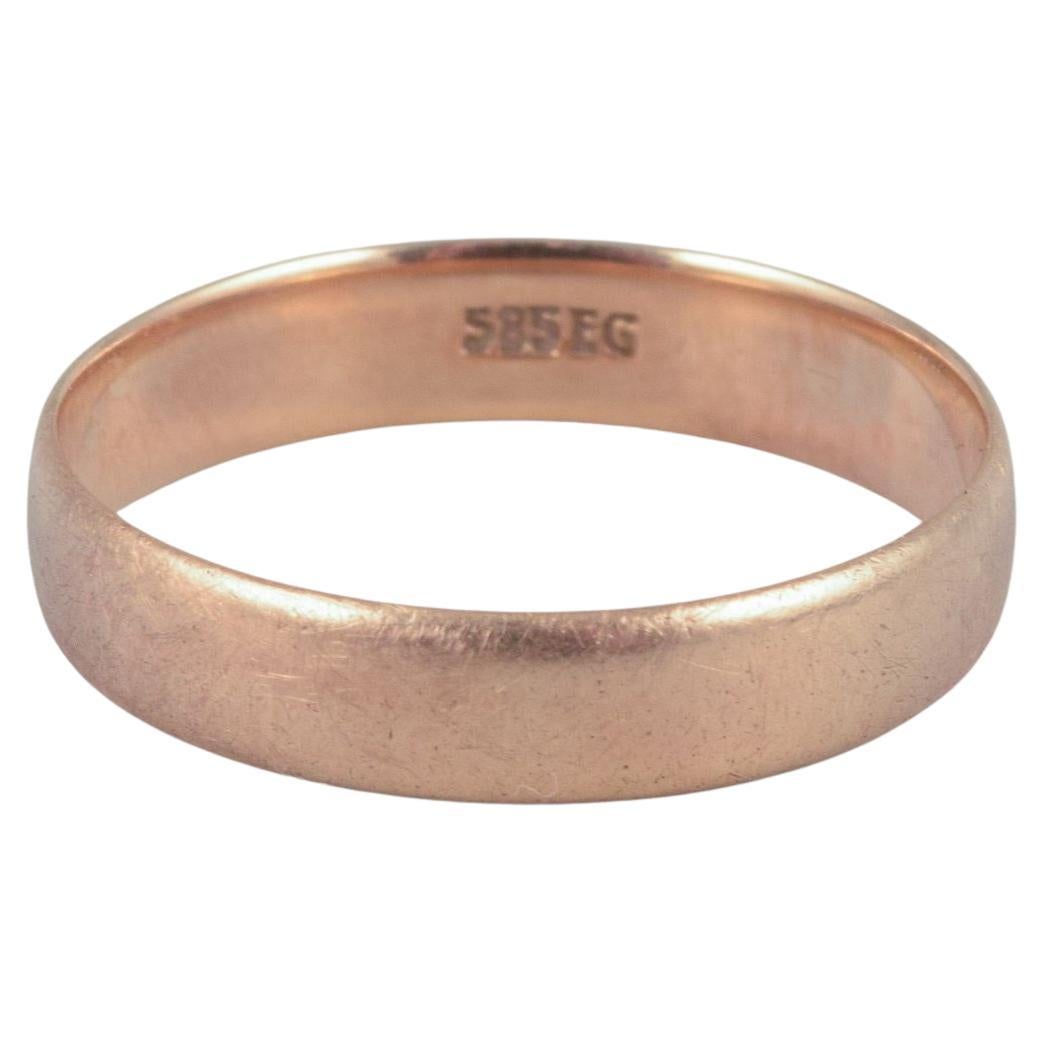 Orfebre danés. Anillo de alianza de oro de 14 quilates. Mediados del siglo XX