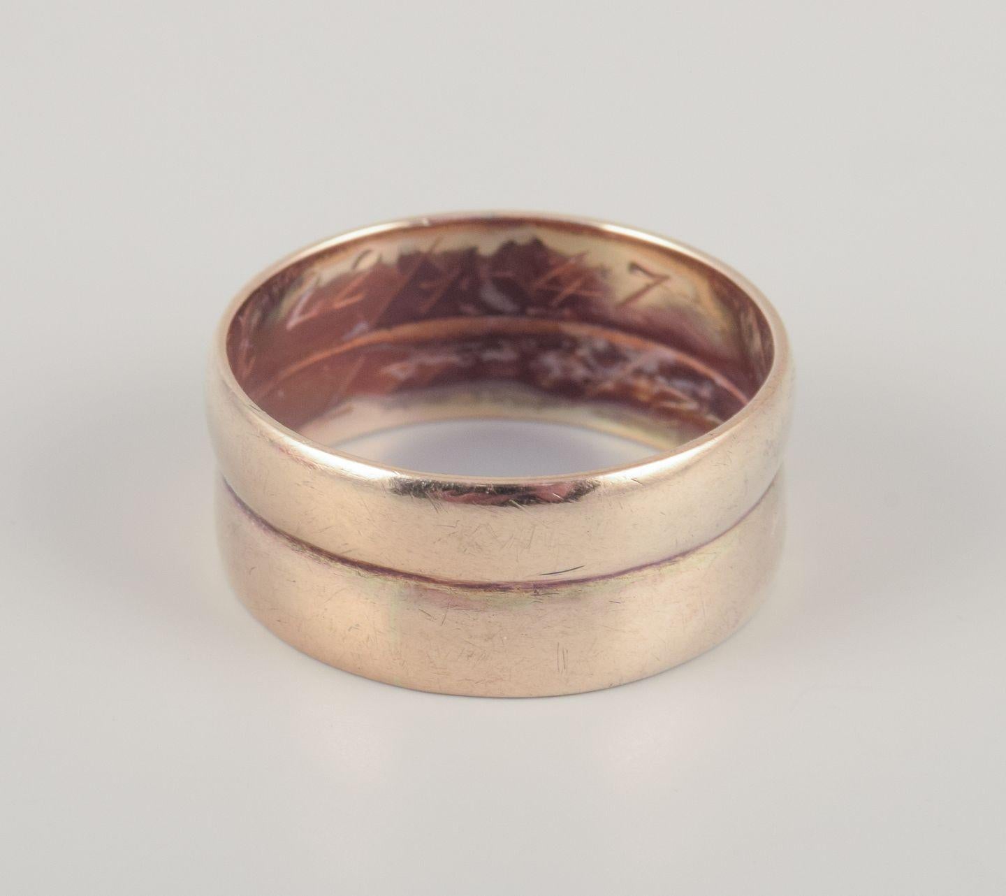 GEBRAUCHTWAREN SIND FÜR KUNDEN IN DEN USA, GROSSBRITANNIEN, AUSTRALIEN UND KANADA VON DEN EINFUHRZÖLLEN BEFREIT.   
DAHER FALLEN FÜR IHREN KAUF KEINE EINFUHRZÖLLE AN. 

Dänischer Goldschmied. Ring aus 14 Karat Gold. Klassisches und minimalistisches