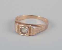 Orfèvre danois. Bague en or 14 carats avec une pierre semi-précieuse.