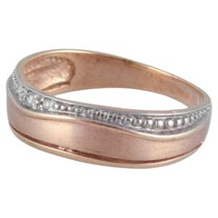 Vintage Danish goldsmith, 8 karat gold ring adorned with three diamonds. Art Deco design