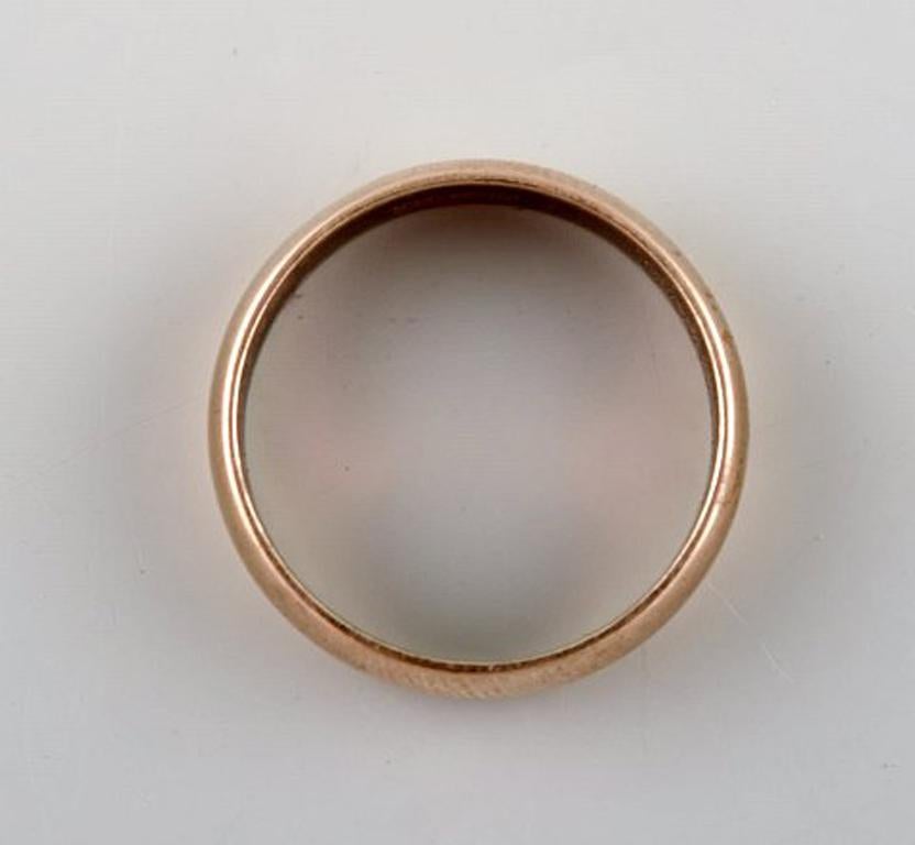Danish goldsmith. Classic gold ring in stylish design. Ca. 1950's.
In very good condition.
Stamped. 8 carat.
Measures: 18 mm. US size: 7.75
In most cases we can change the size for a fee (50 USD) per ring.