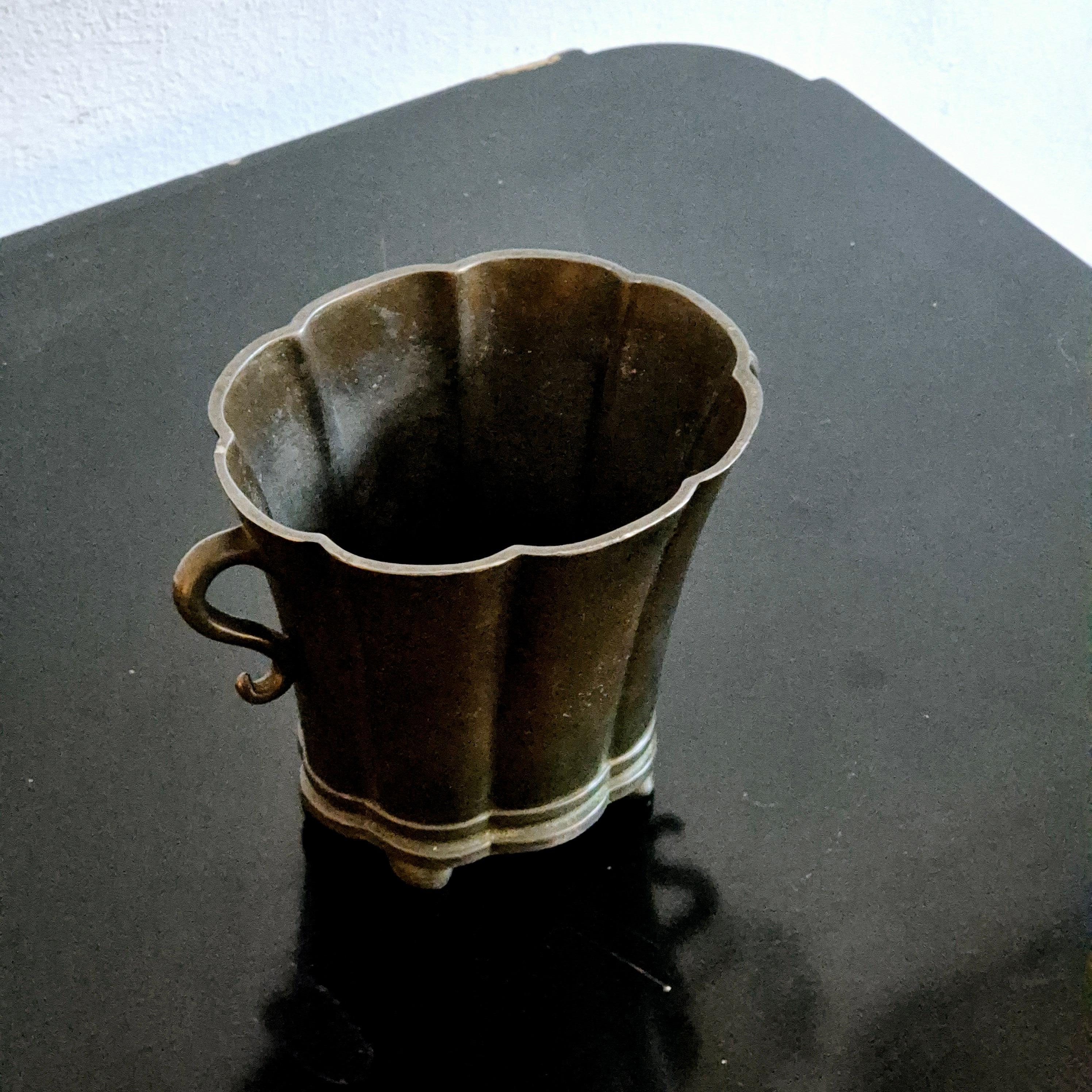 Early 20th Century Danish Grace vase in Disko Metal, by Just Andersen, 1920/30s / Art Deco For Sale