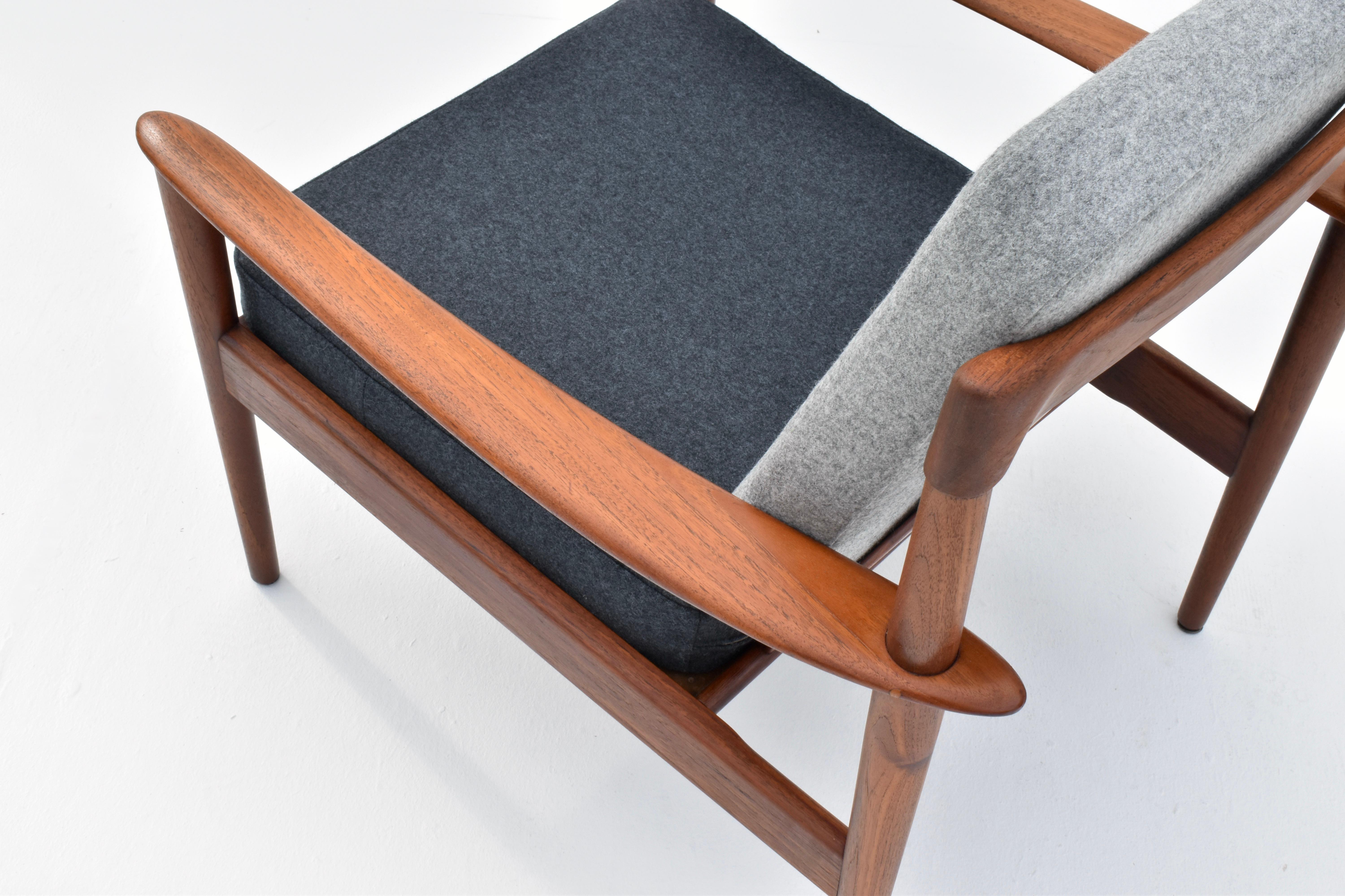 Dänischer Grete Jalk Modell PJ56 Teakholz-Loungesessel für Poul Jeppesen Mobelfabrik, Dänemark (Mitte des 20. Jahrhunderts) im Angebot