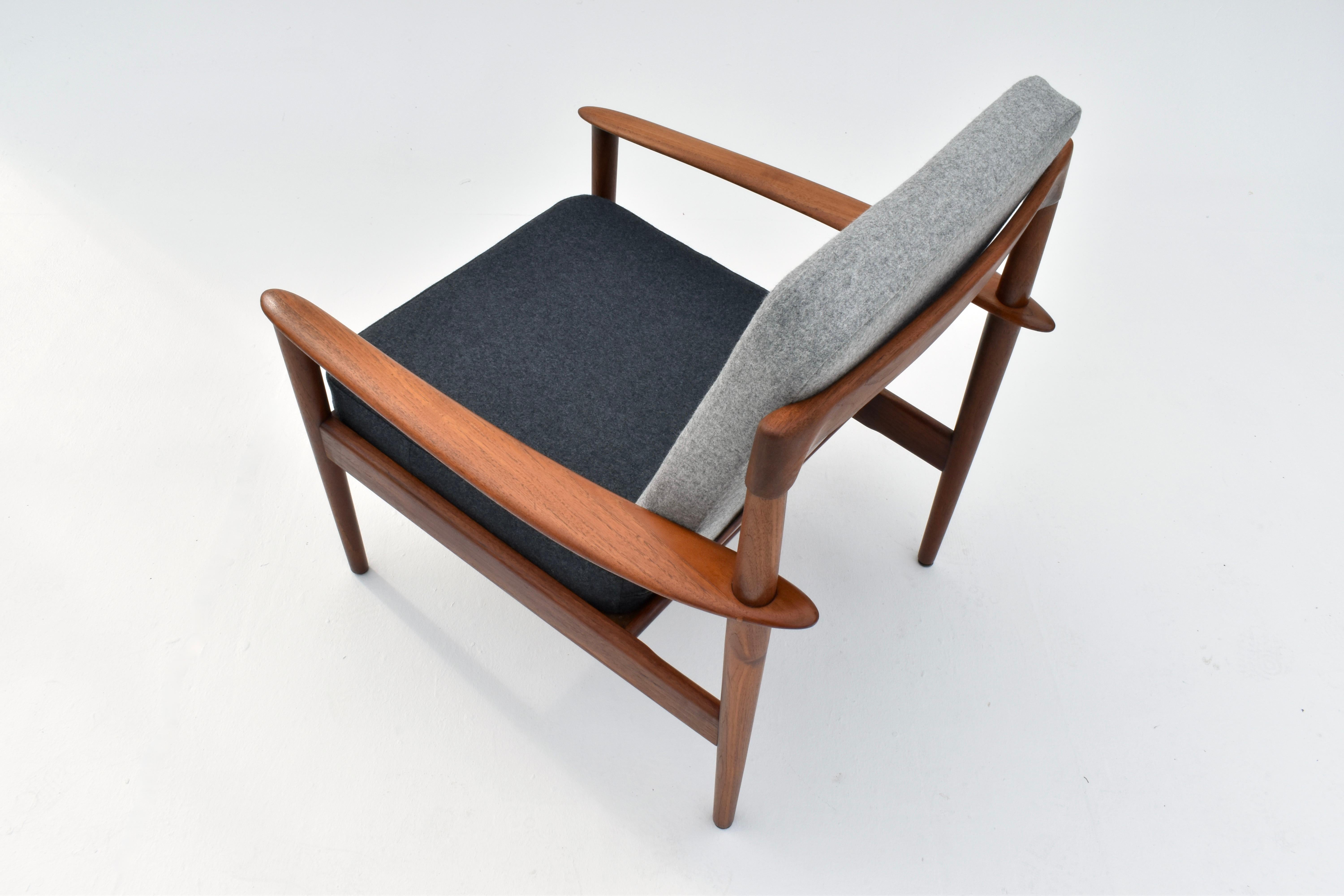 Dänischer Grete Jalk Modell PJ56 Teakholz-Loungesessel für Poul Jeppesen Mobelfabrik, Dänemark im Angebot 1