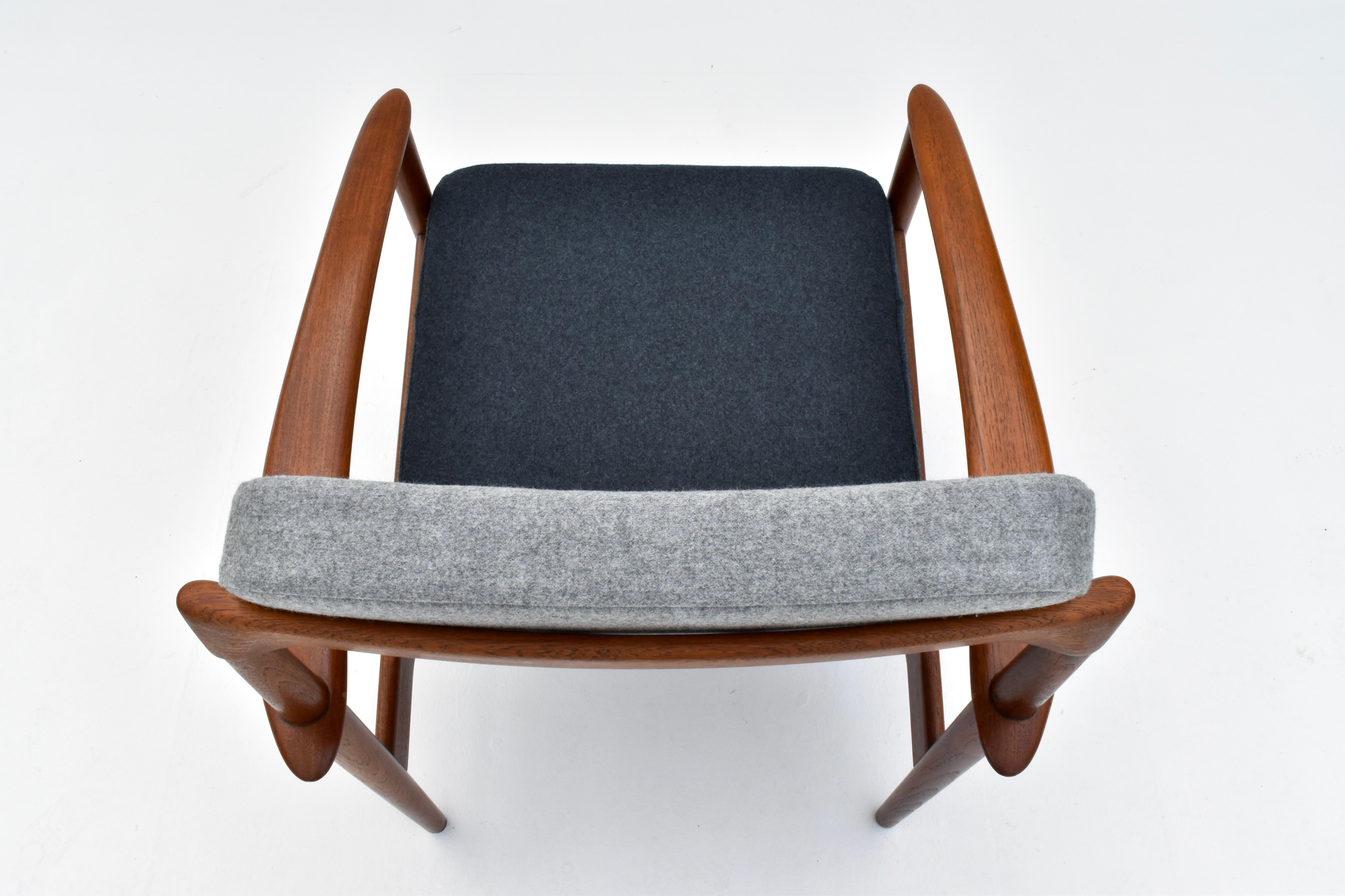 Teck Chaise longue danoise Grete Jalk Modèle PJ56 en teck pour Poul Jeppesen Mobelfabrik en vente