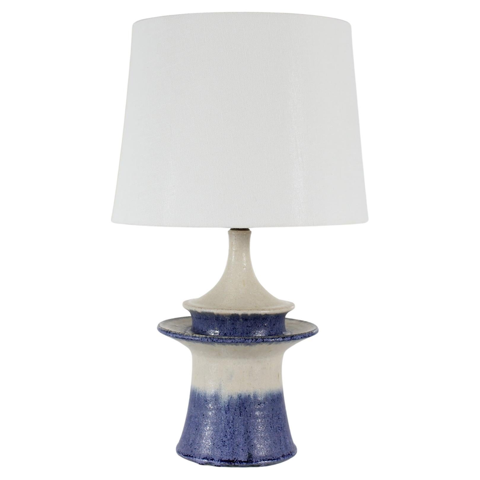 Lampe de table sculpturale danoise HAK Kähler en violet par Carl Cunningham Cole 1960s