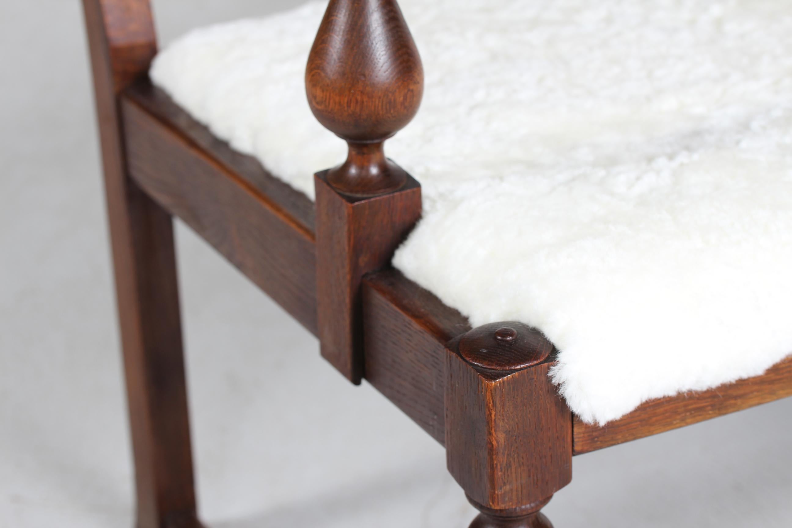 Danish Sculptural Handcrafted Lounge Chair of Solid Oak with Sheepskin 1940s For Sale 1