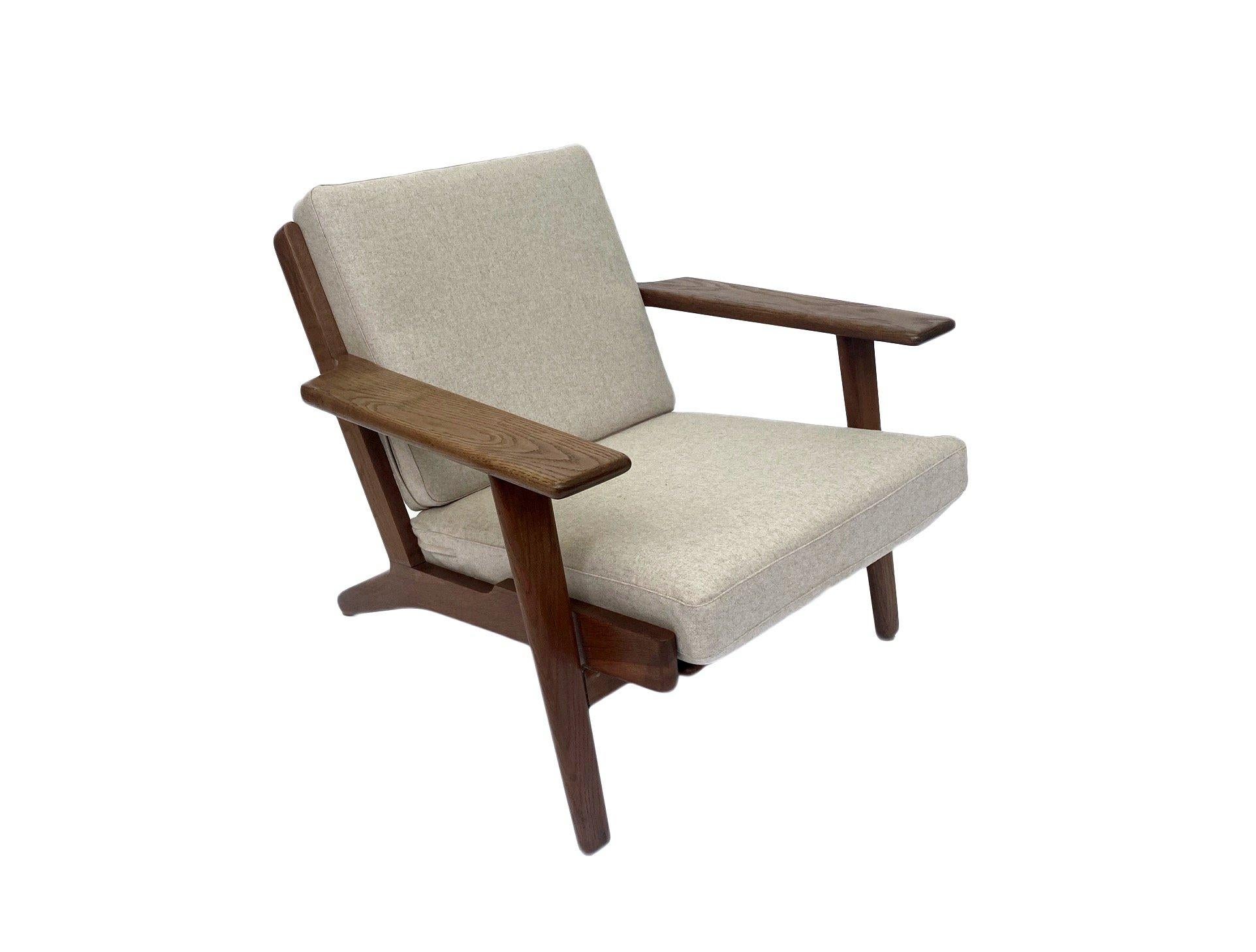 Danish Hans J. Wegner Ge 290 Oak And Cream Wool Lounge Armchair For Getama  3