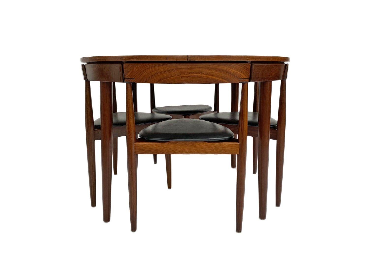 Mid-20th Century Danish Hans Olsen for Frem Røjle 'Roundette' Series Teak Dining Table and Chairs