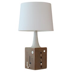 Dänische Hans Still Steingut-Tischlampe von Axella mit grafischer Dekoration 1970er Jahre